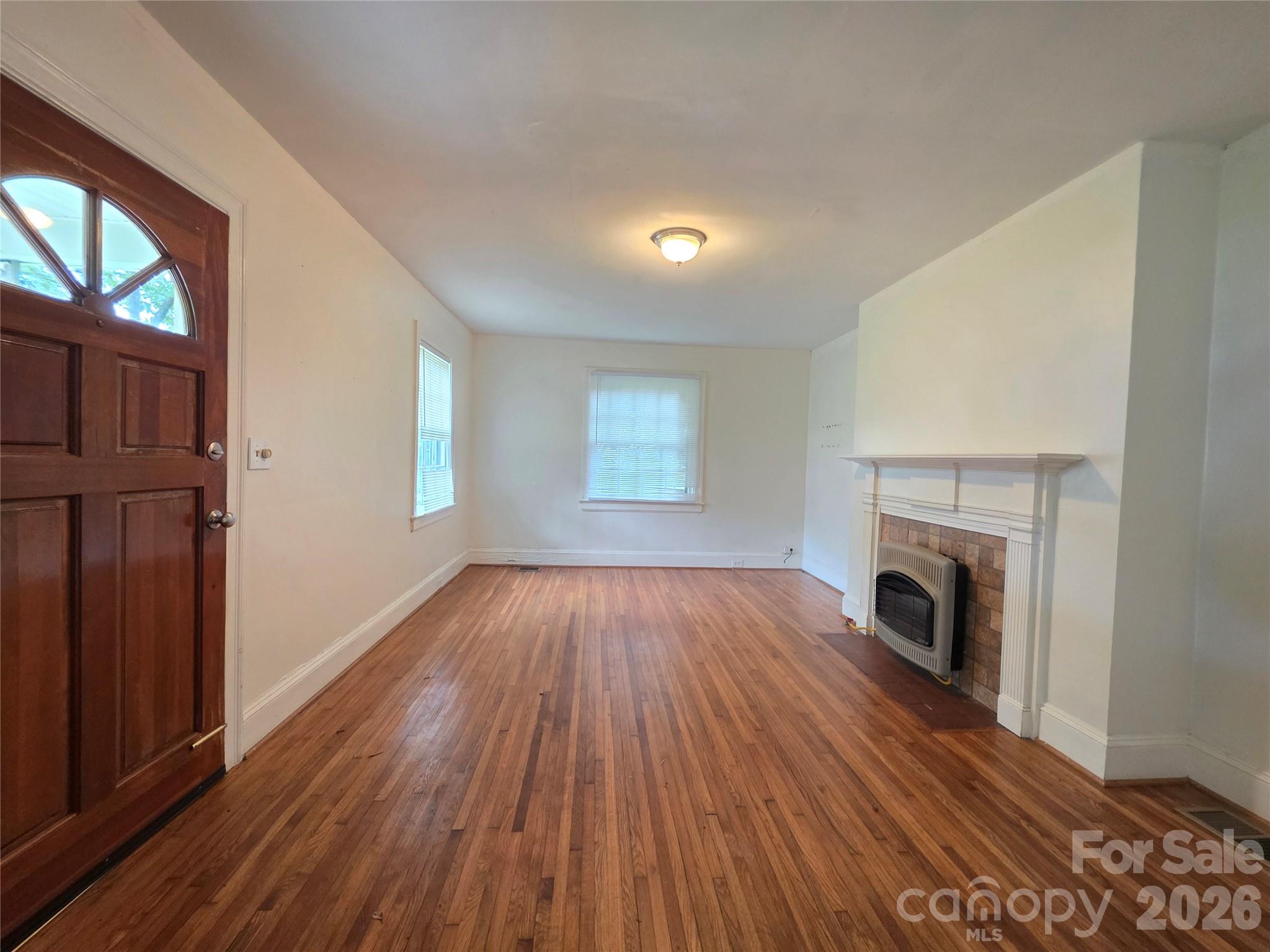 614 Marsh Road Property Photo 15