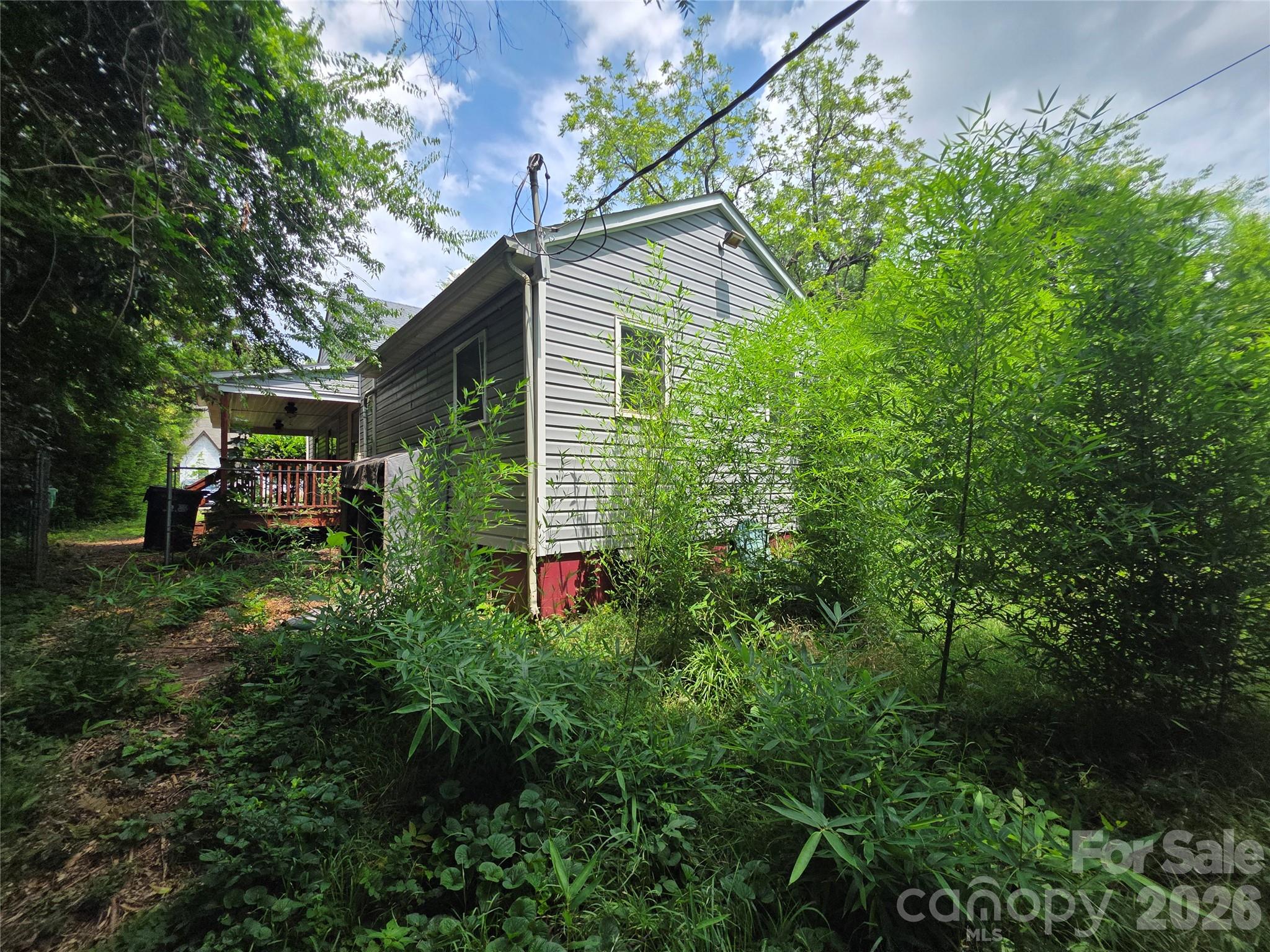 614 Marsh Road Property Photo 21