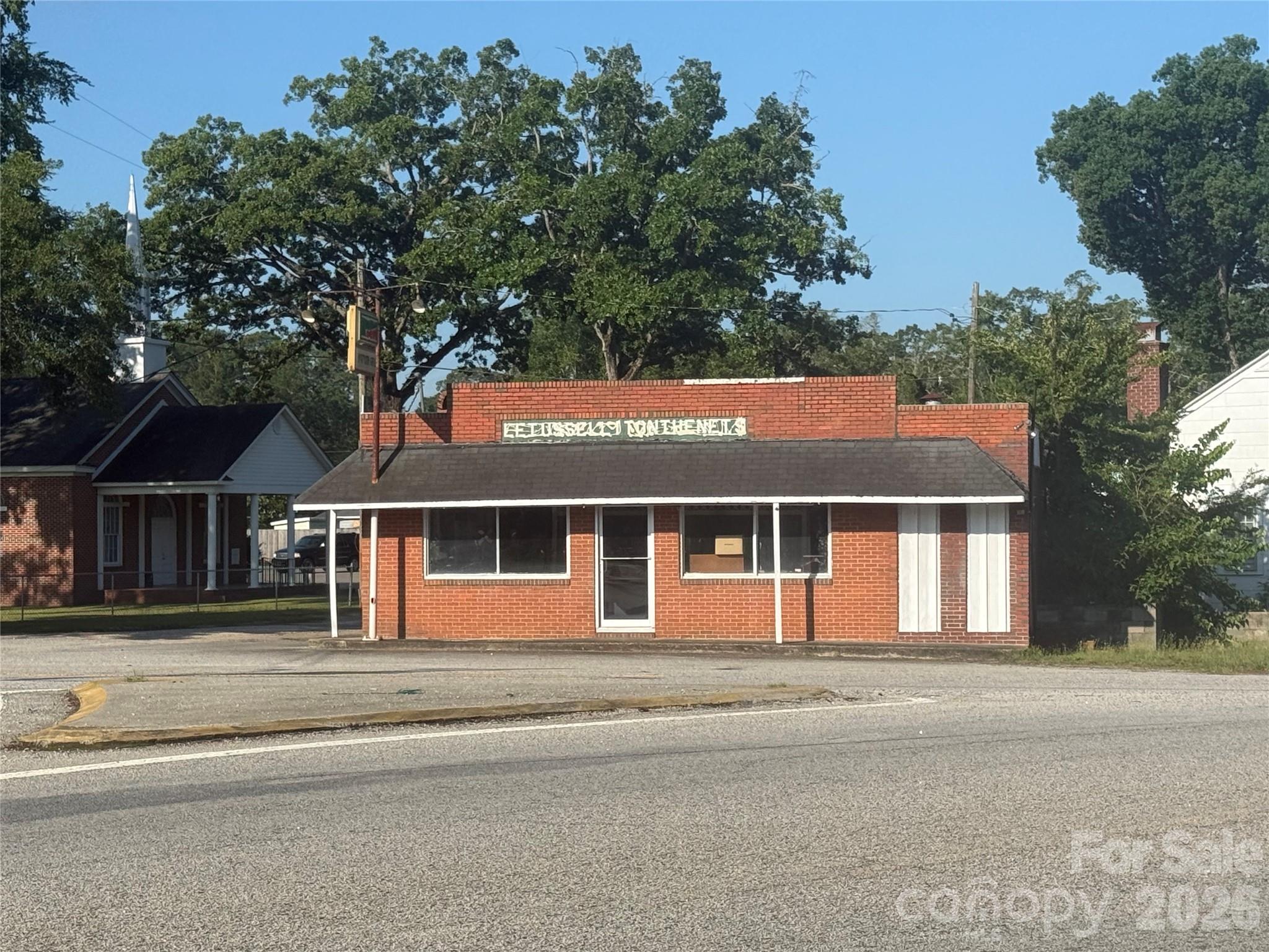 601 Second Street Property Photo 1