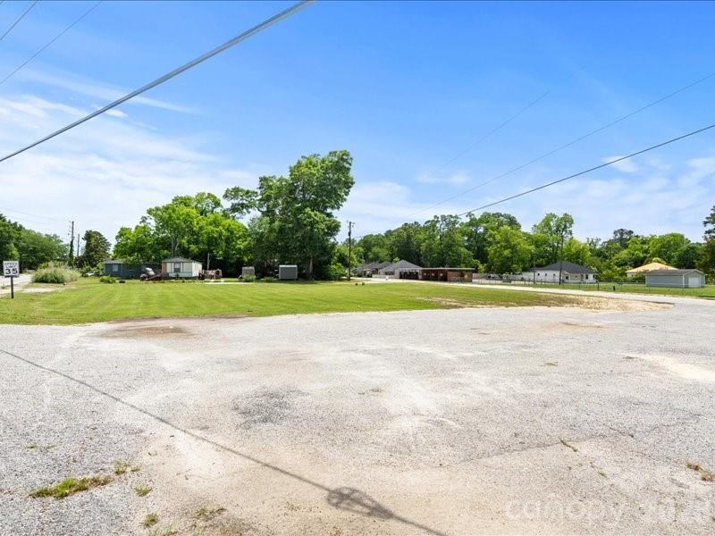 519 & 522 2nd Street Property Photo 5