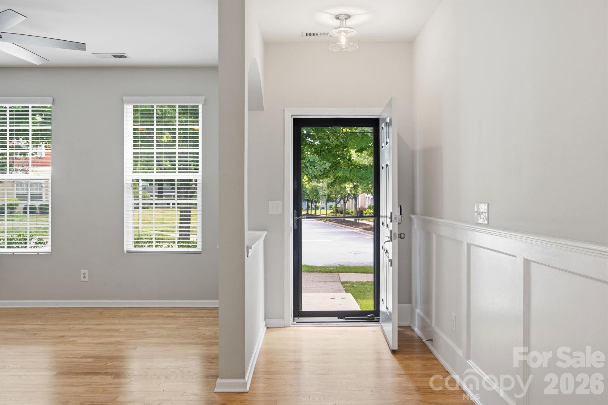 18431 The Commons Boulevard Property Photo 4