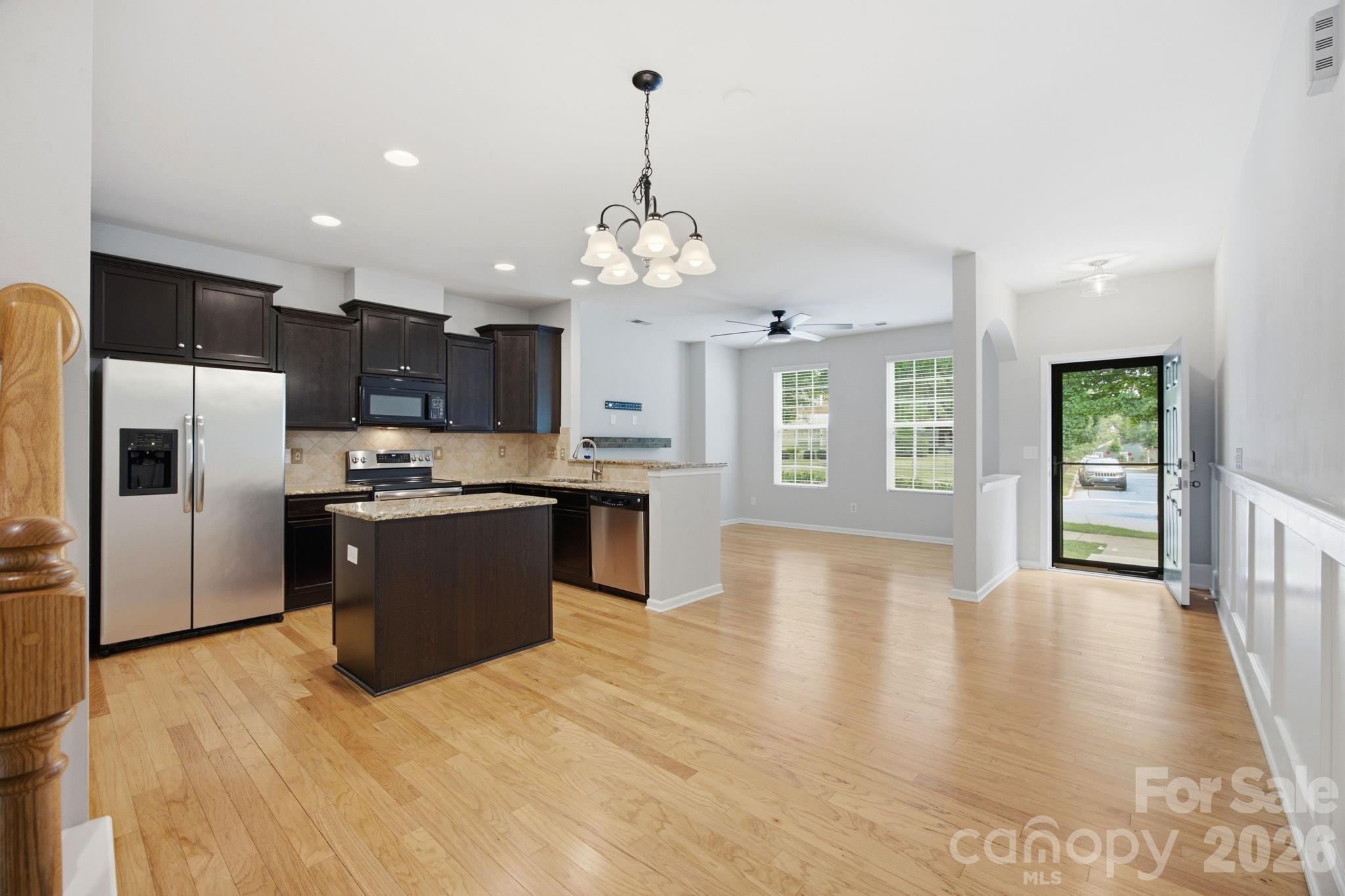 18431 The Commons Boulevard Property Photo 11