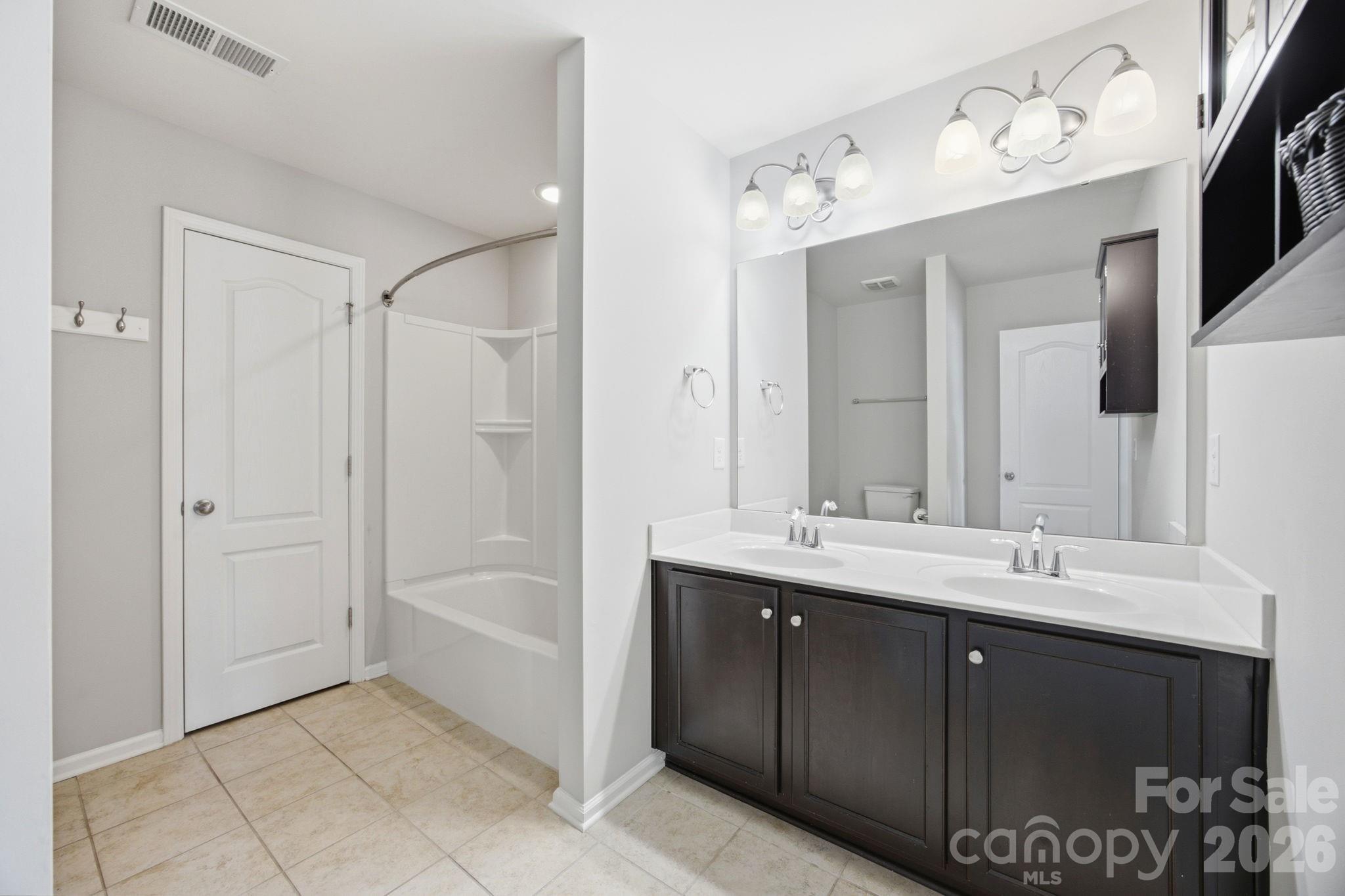 18431 The Commons Boulevard Property Photo 31