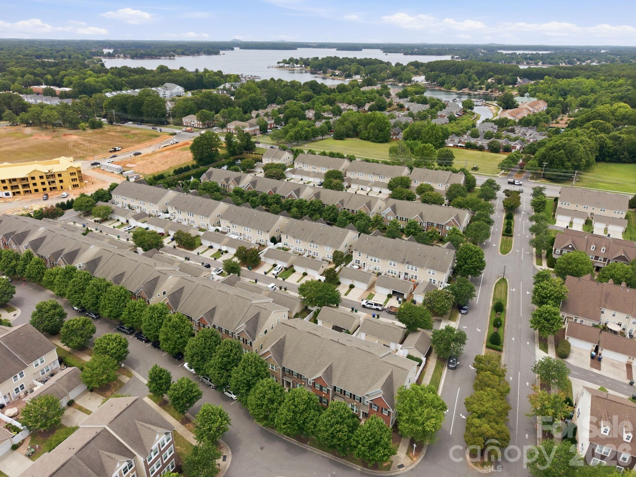 18431 The Commons Boulevard Property Photo 36