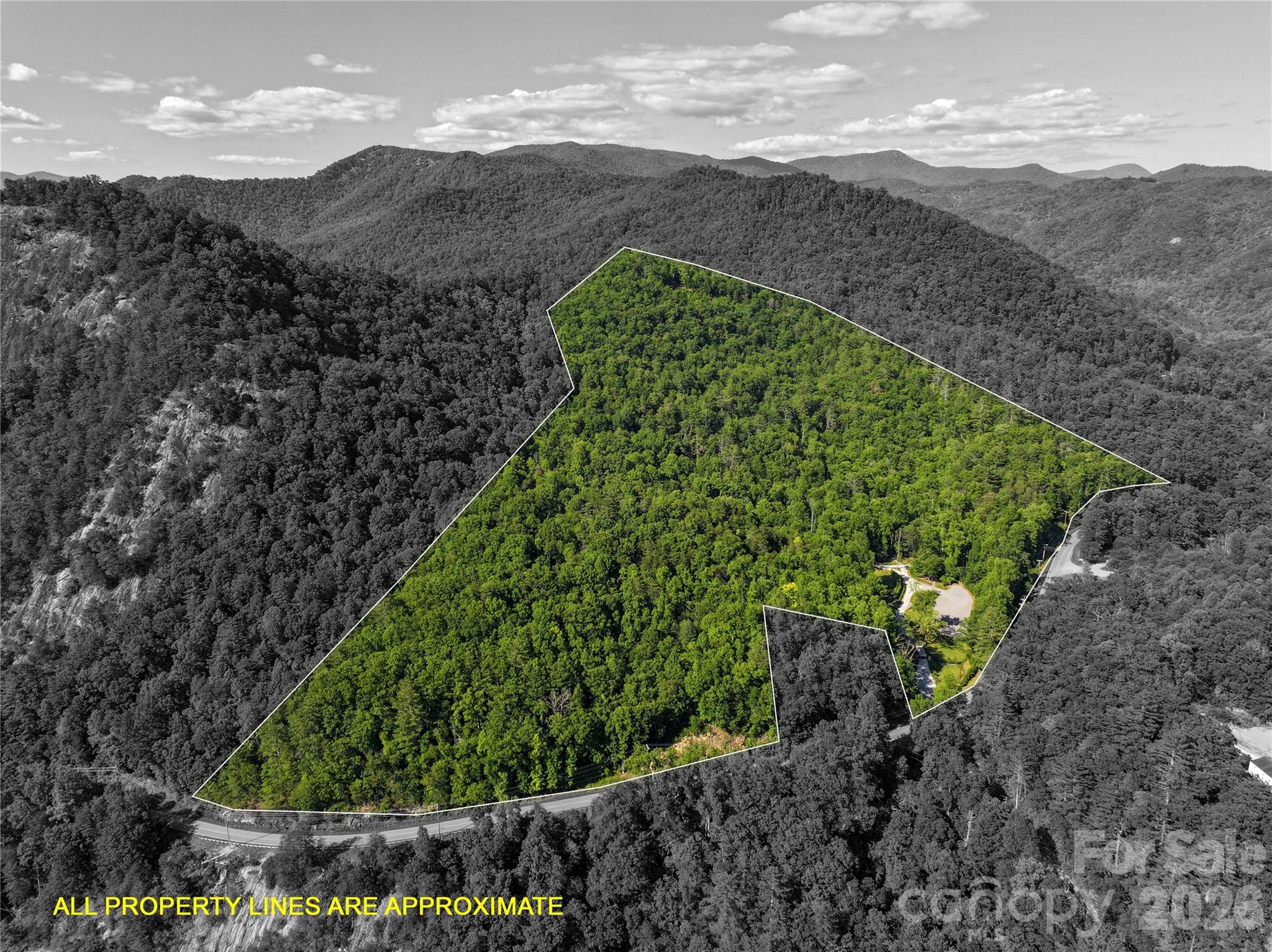 4017 Canada Road Property Photo 2
