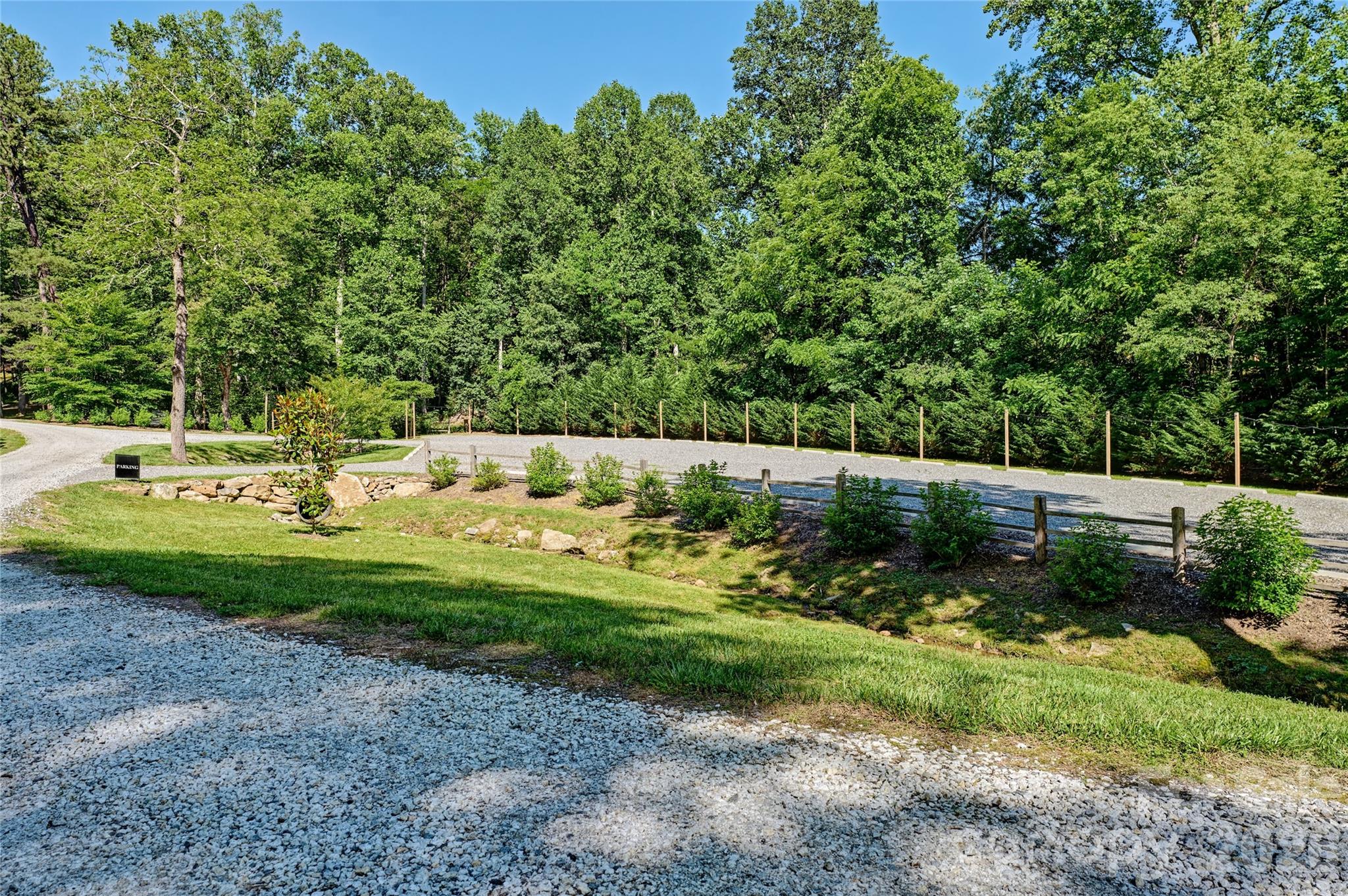 4017 Canada Road Property Photo 11