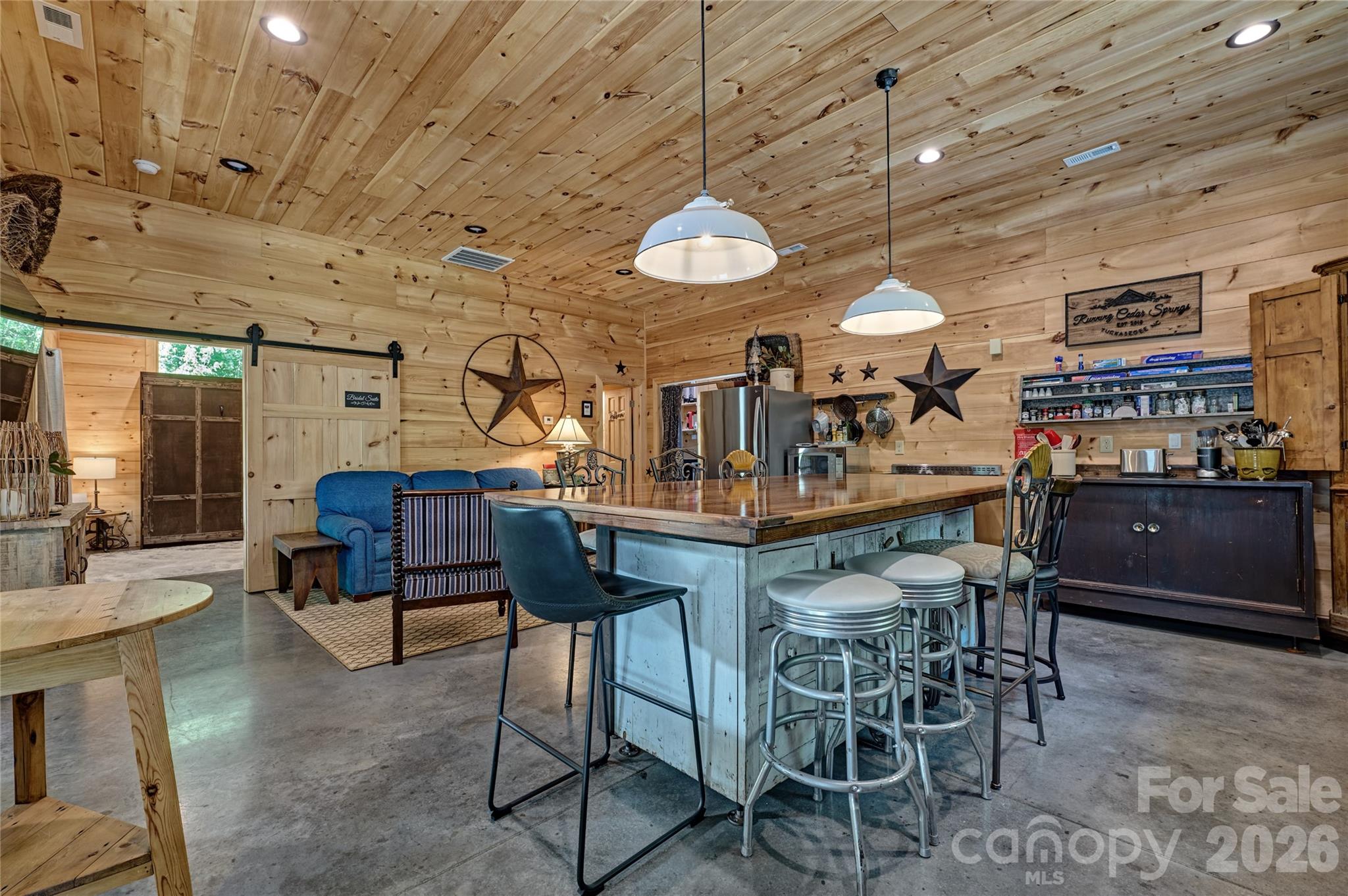 4017 Canada Road Property Photo 16