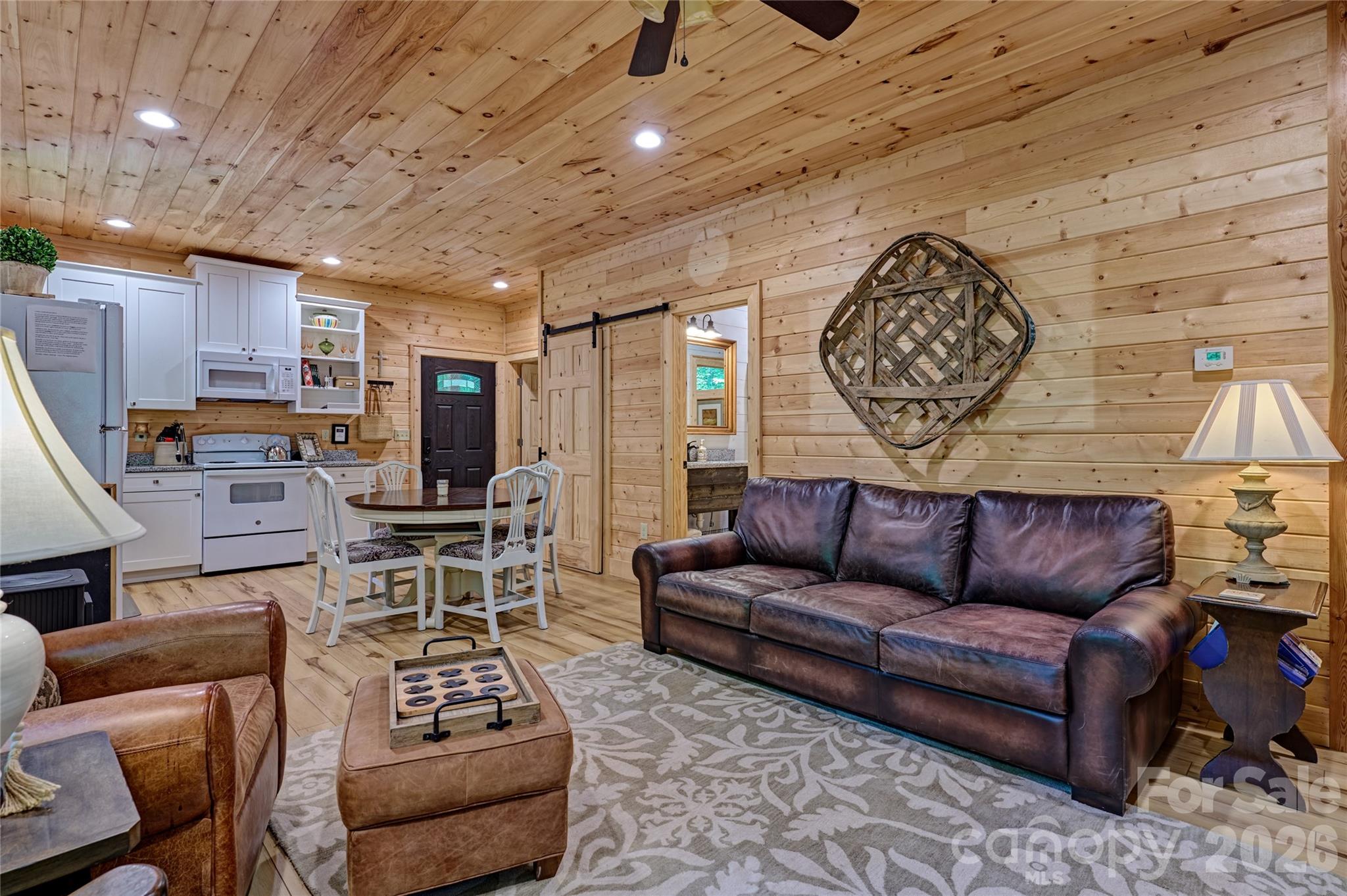 4017 Canada Road Property Photo 30