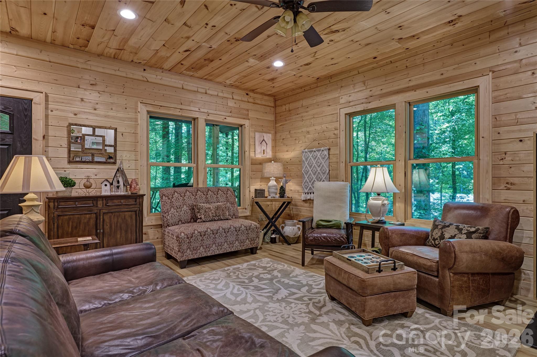 4017 Canada Road Property Photo 32