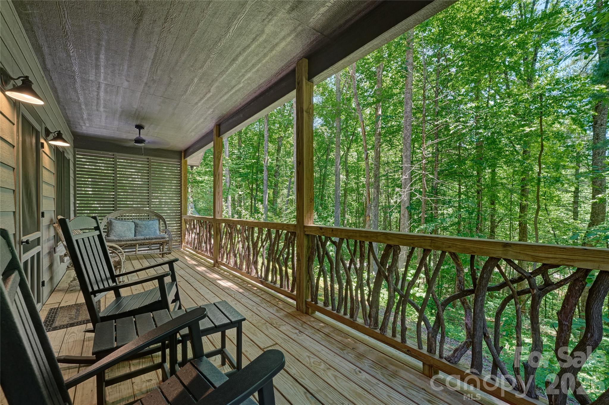 4017 Canada Road Property Photo 37