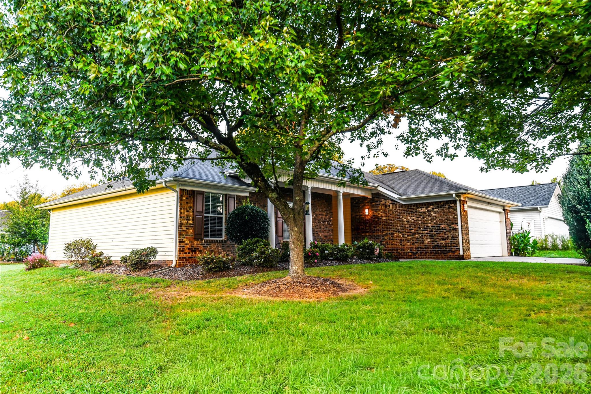10132 Ashley Farm Drive Property Photo 2