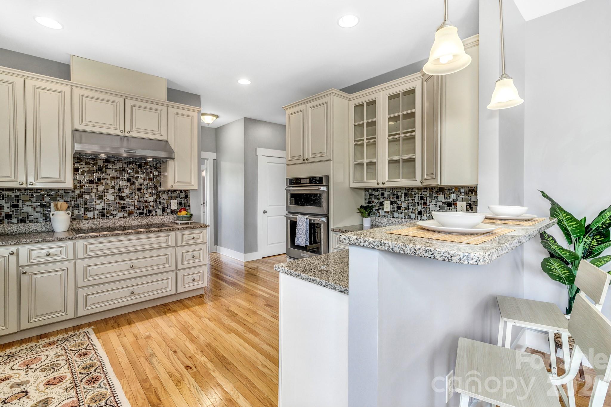 18 Byrdcliffe Lane Property Photo 12