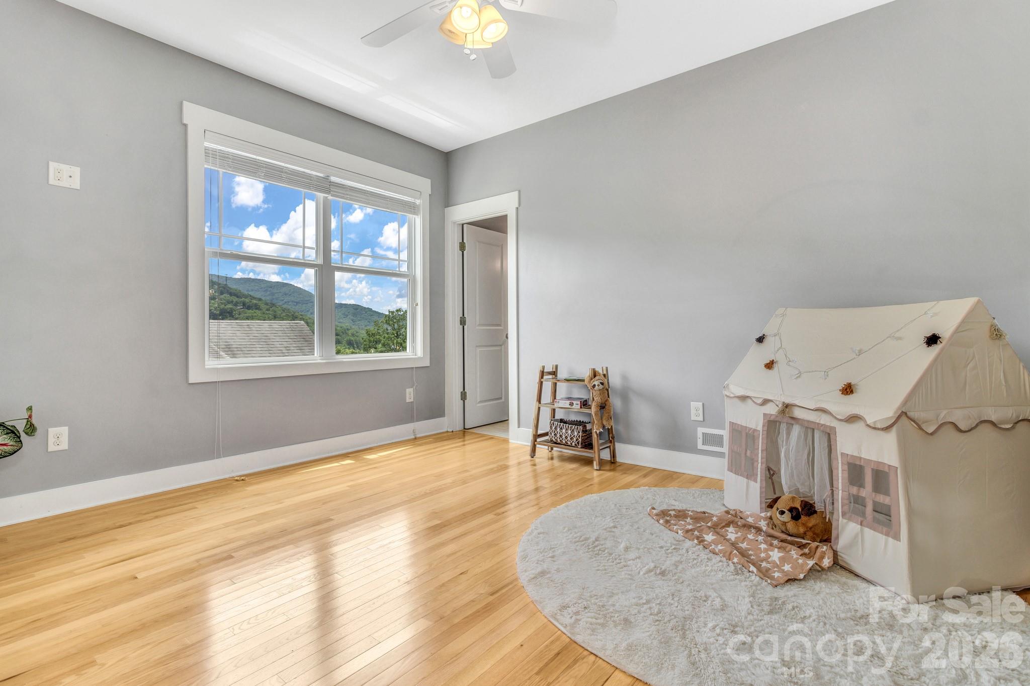 18 Byrdcliffe Lane Property Photo 25
