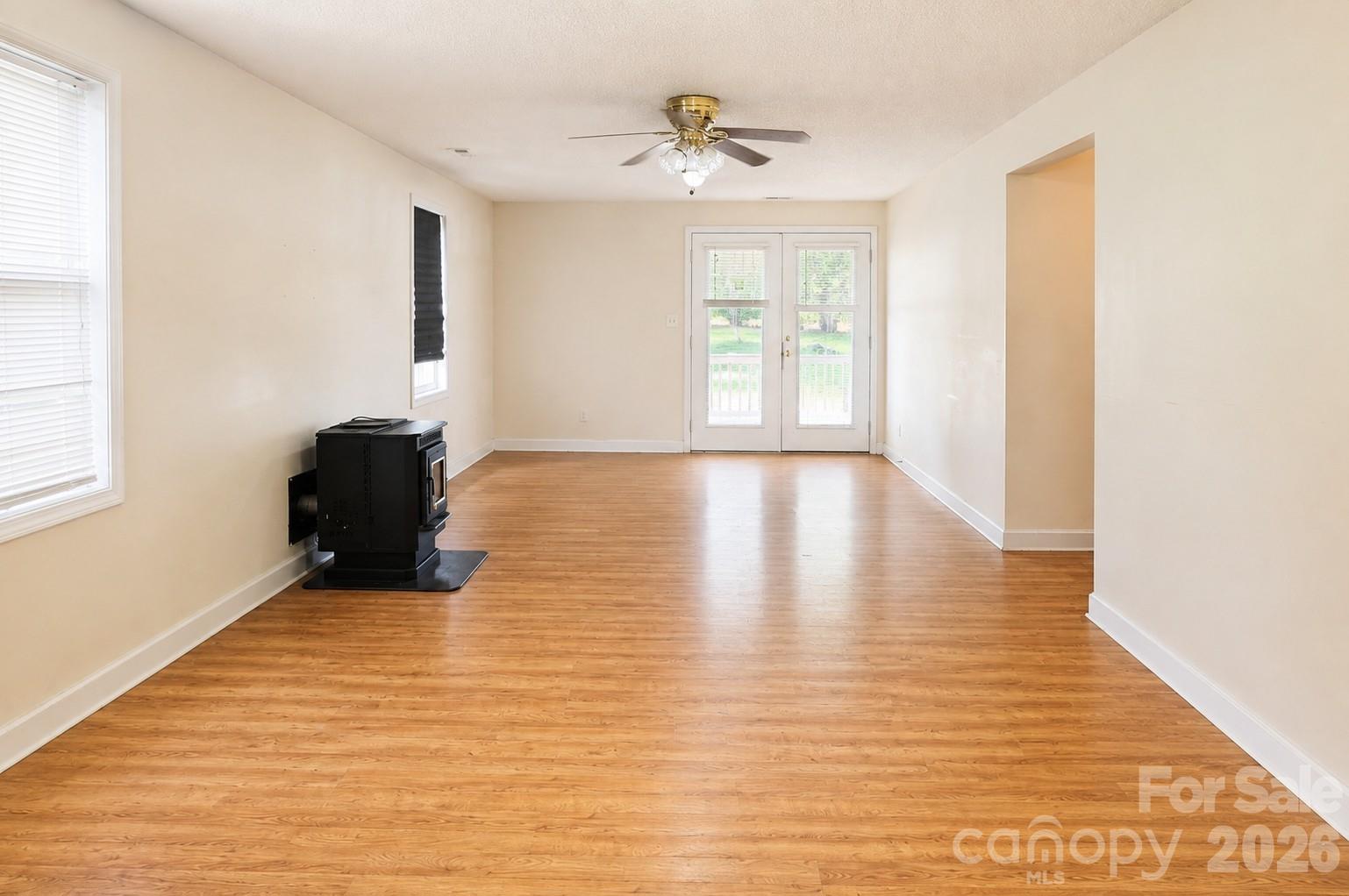 275 Noel Road Property Photo 3