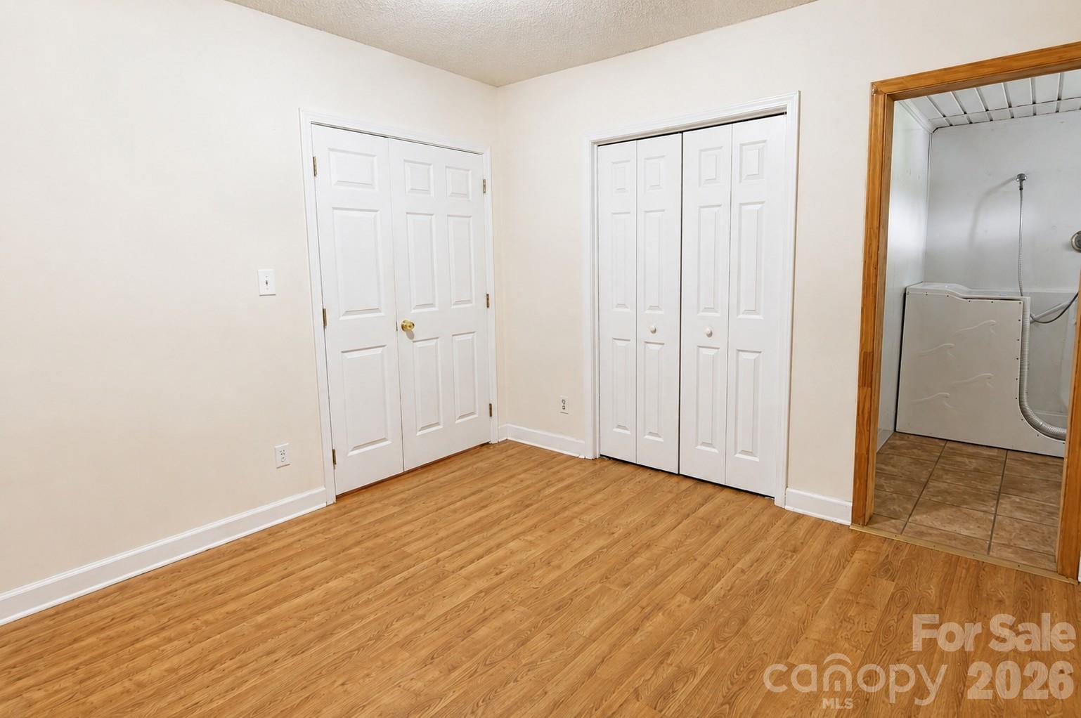275 Noel Road Property Photo 11