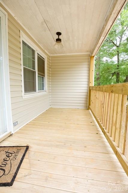 108 Dye Street Property Photo 1