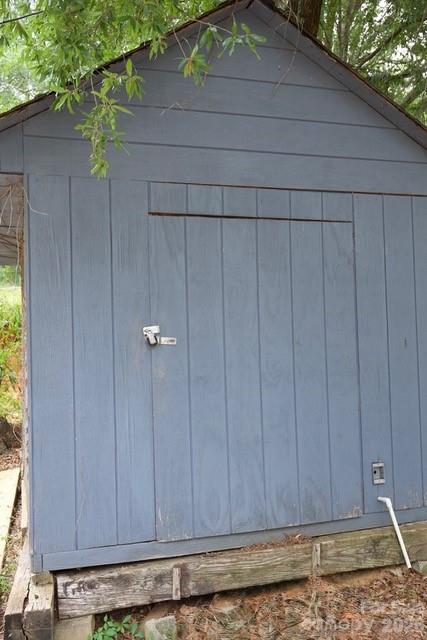 108 Dye Street Property Photo 7