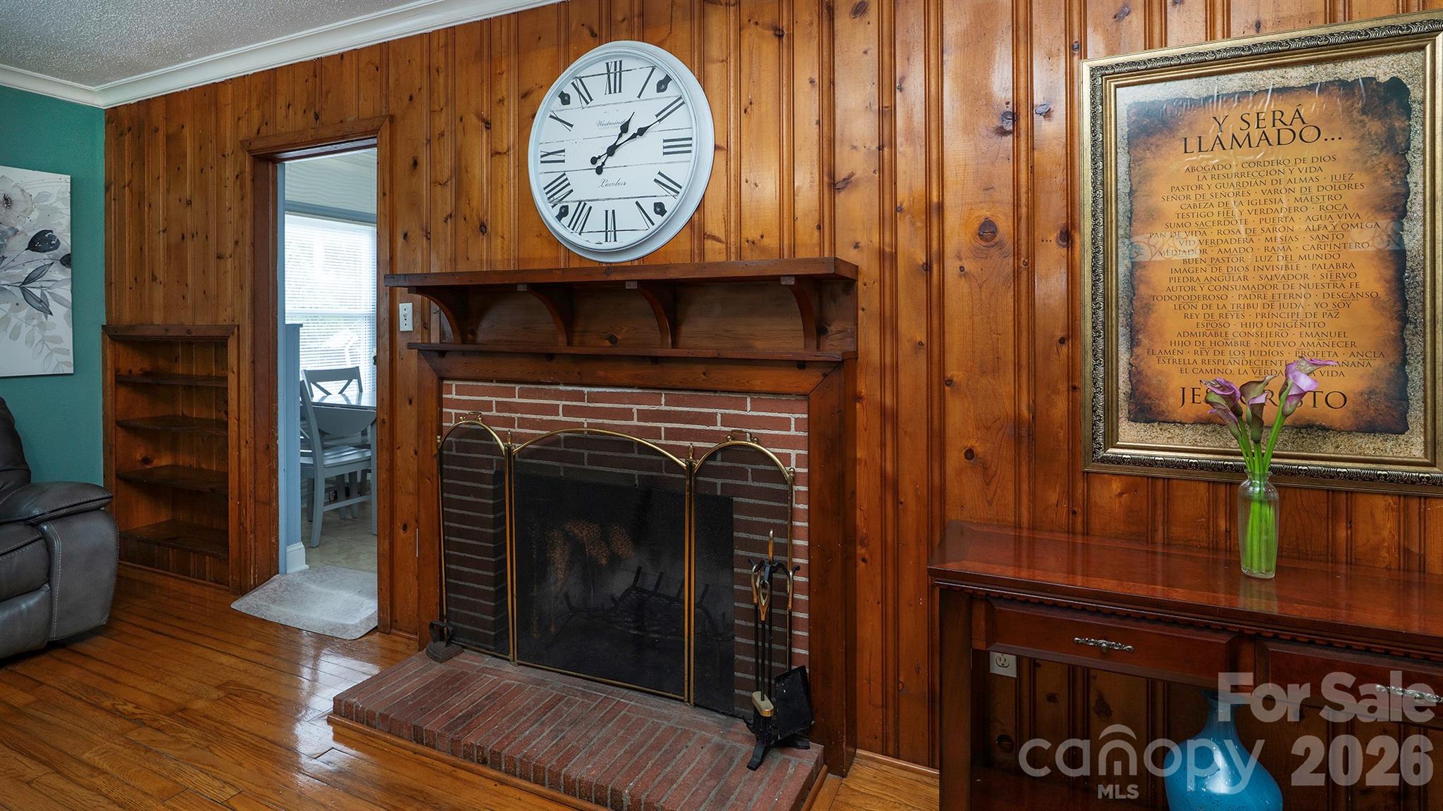 7816 E Lane Drive Property Photo 7