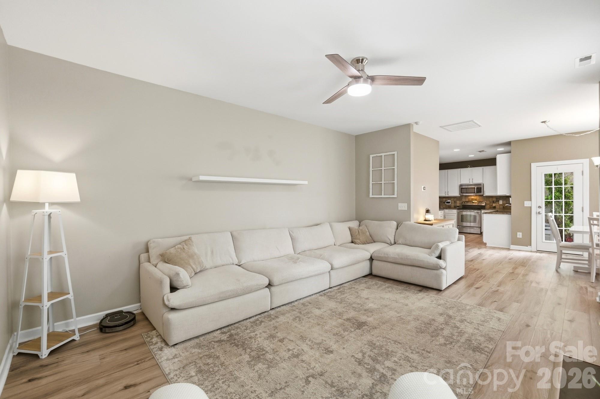 2616 Sierra Chase Drive Property Photo 17
