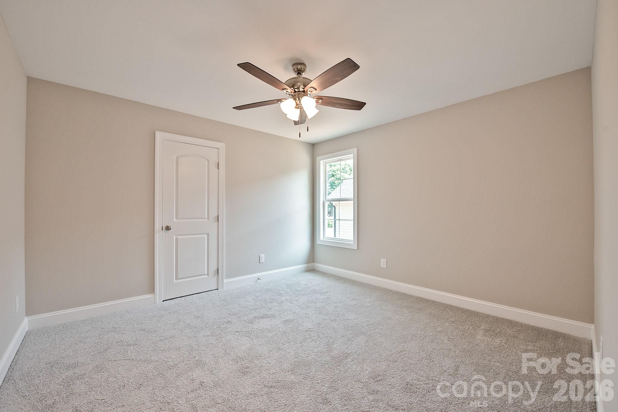 125 S Beaver Street Property Photo 16