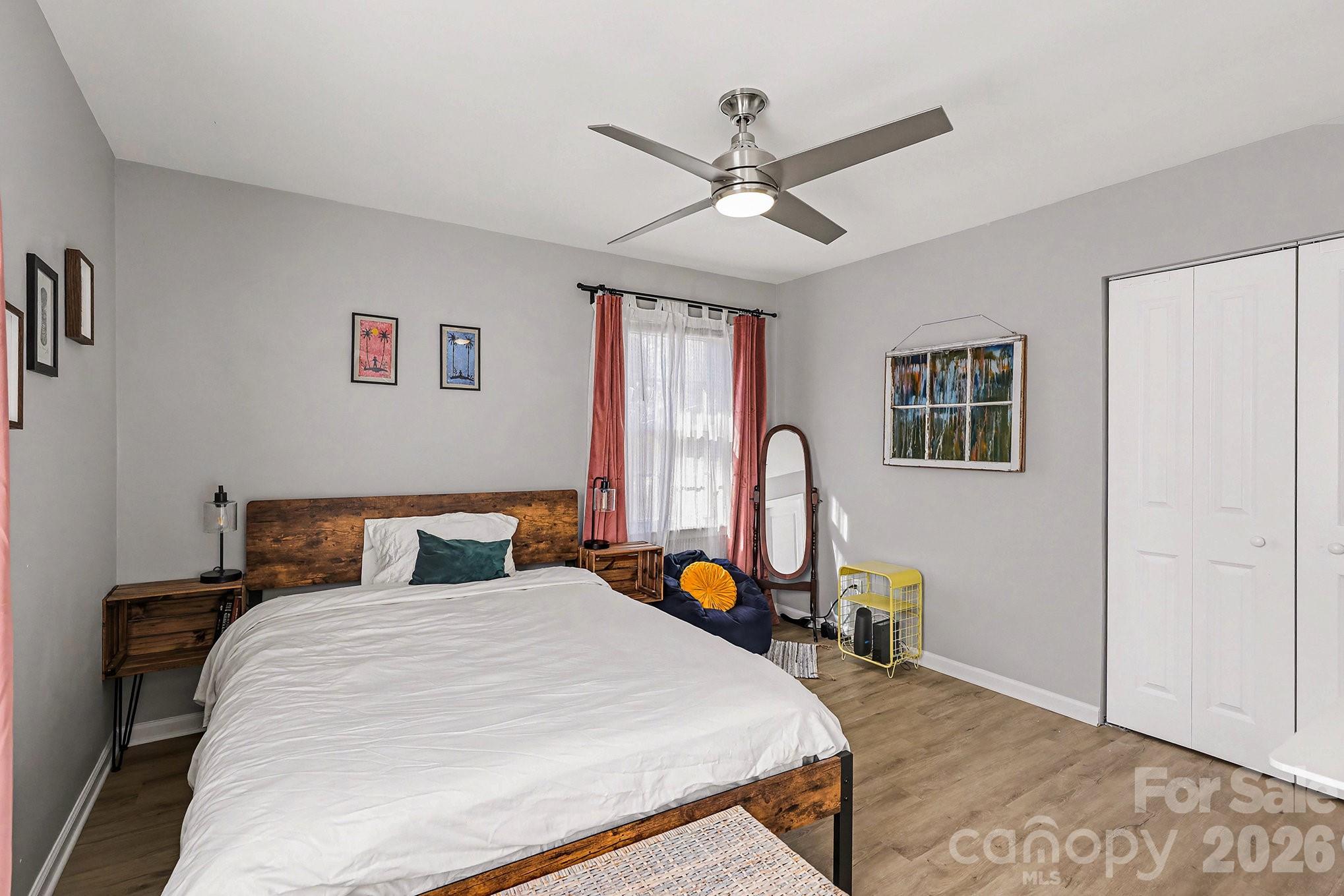 727 Thera Drive Property Photo 12