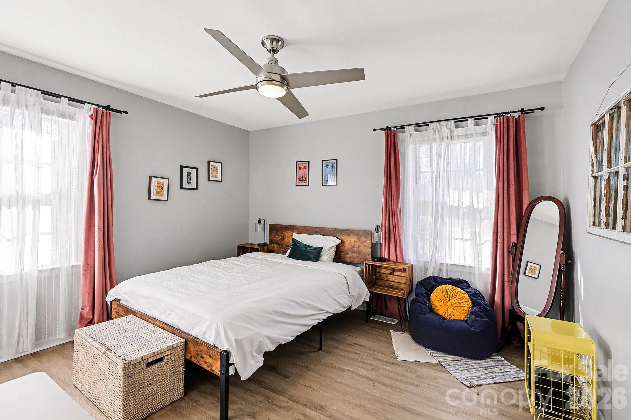 727 Thera Drive Property Photo 13