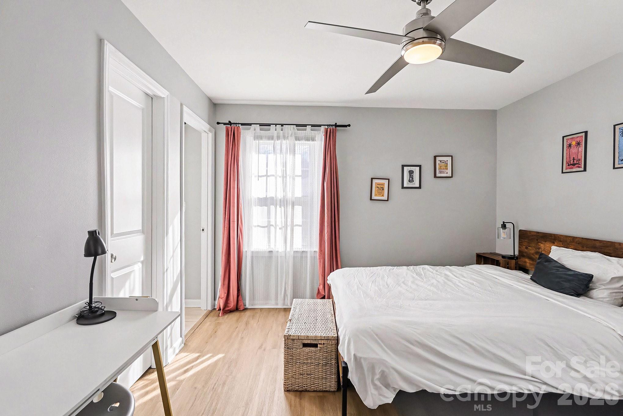 727 Thera Drive Property Photo 14