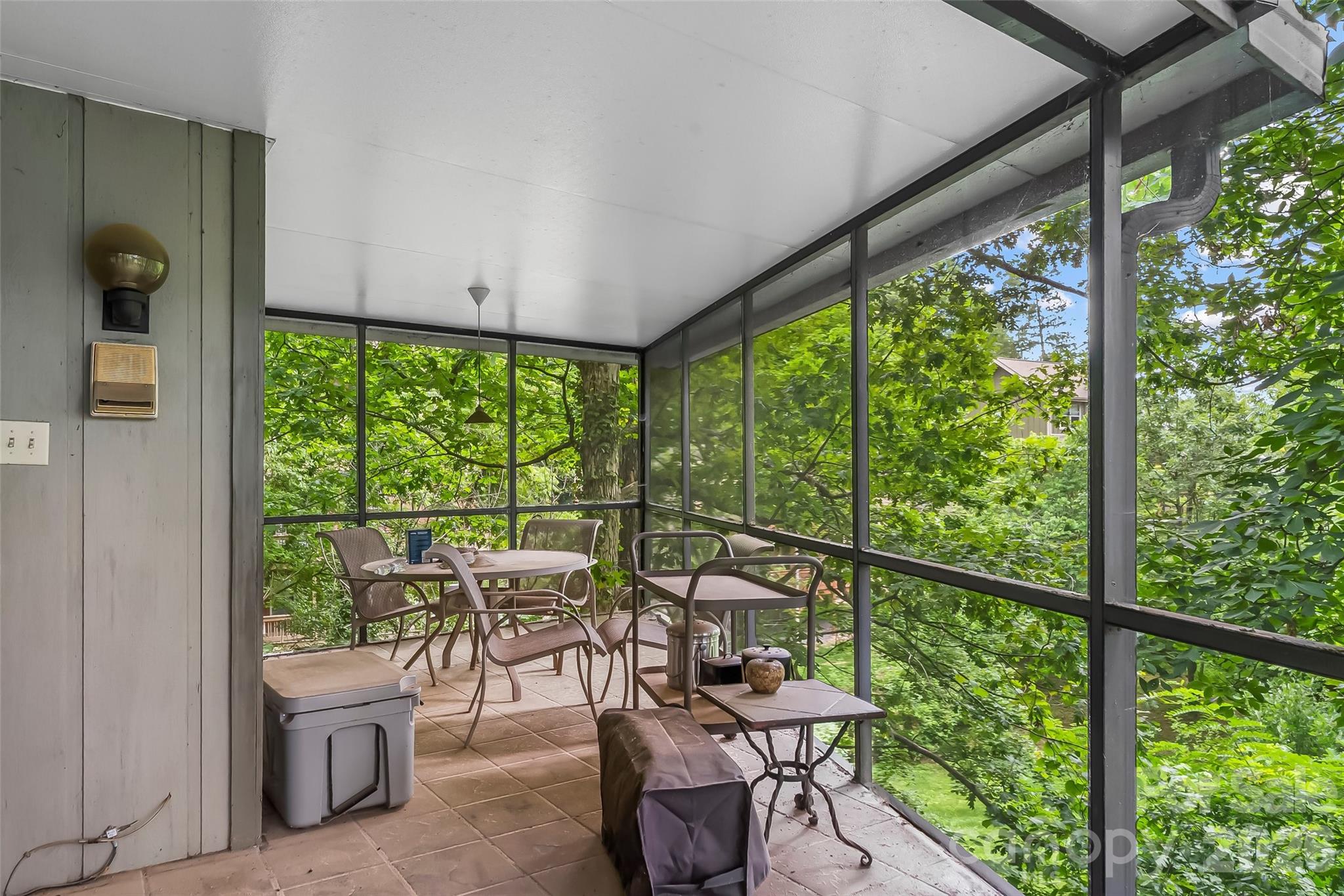 18 Mayfield Road Property Photo 15