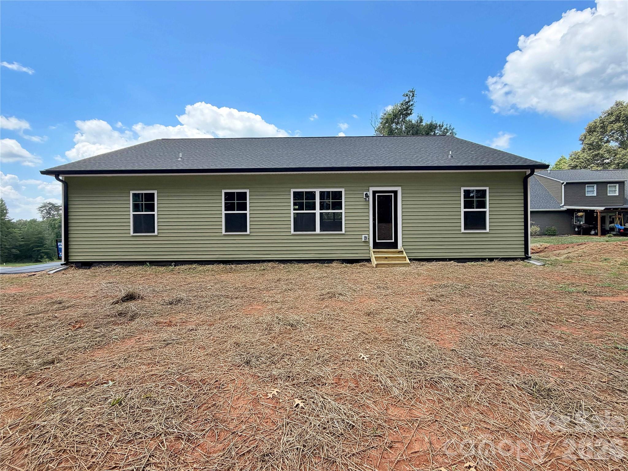 321 Whispering Pines Circle Property Photo 2
