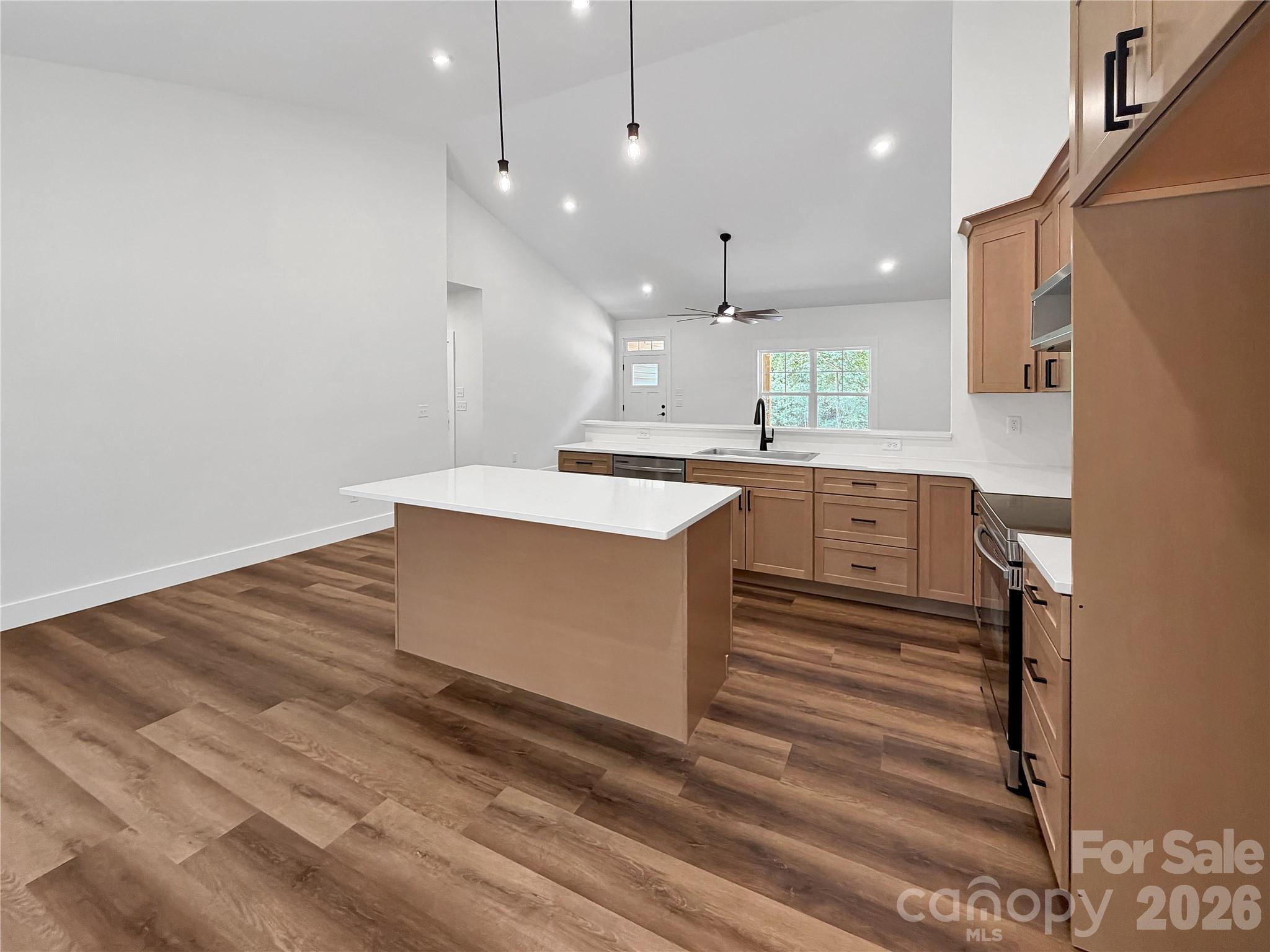321 Whispering Pines Circle Property Photo 12
