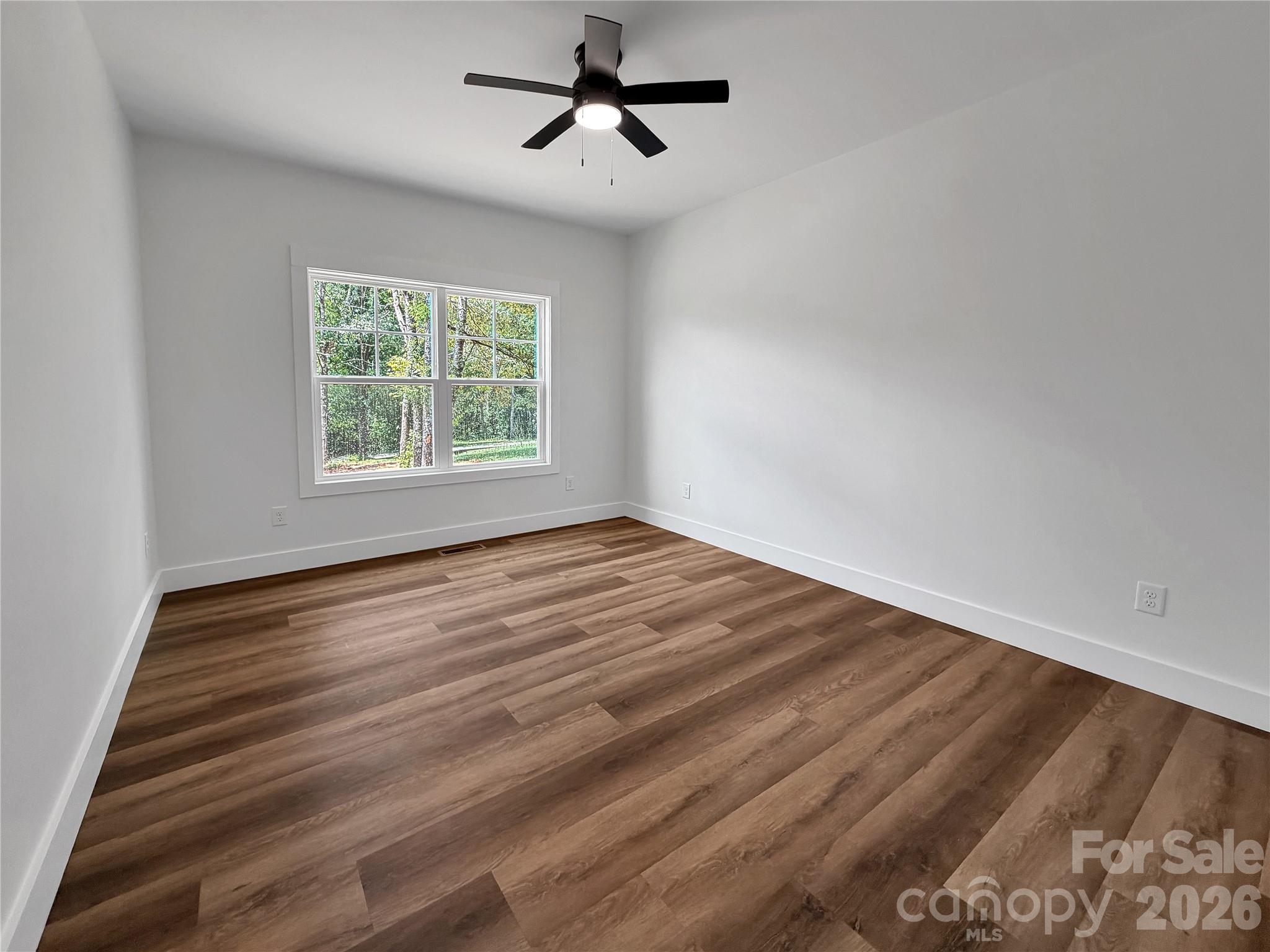 321 Whispering Pines Circle Property Photo 20