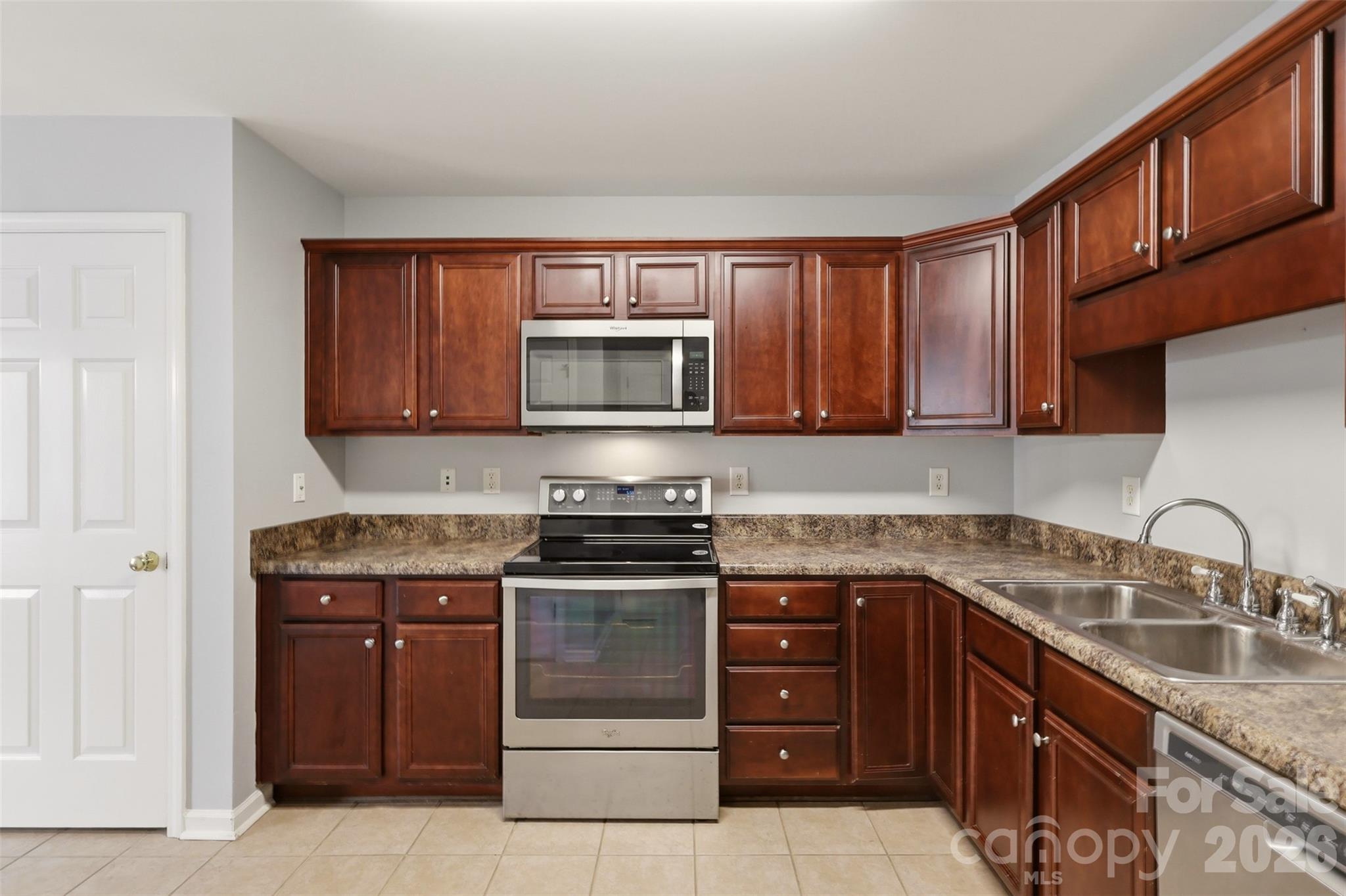 1306 Bayswater Drive Property Photo 15