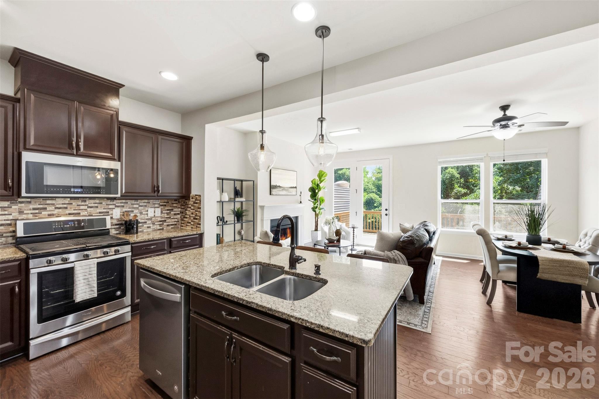 1044 Archibald Avenue Property Photo 1
