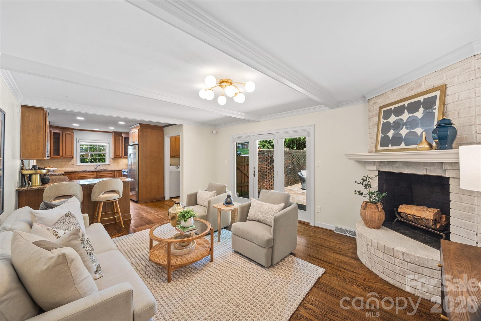 3826 Severn Avenue Property Photo 17