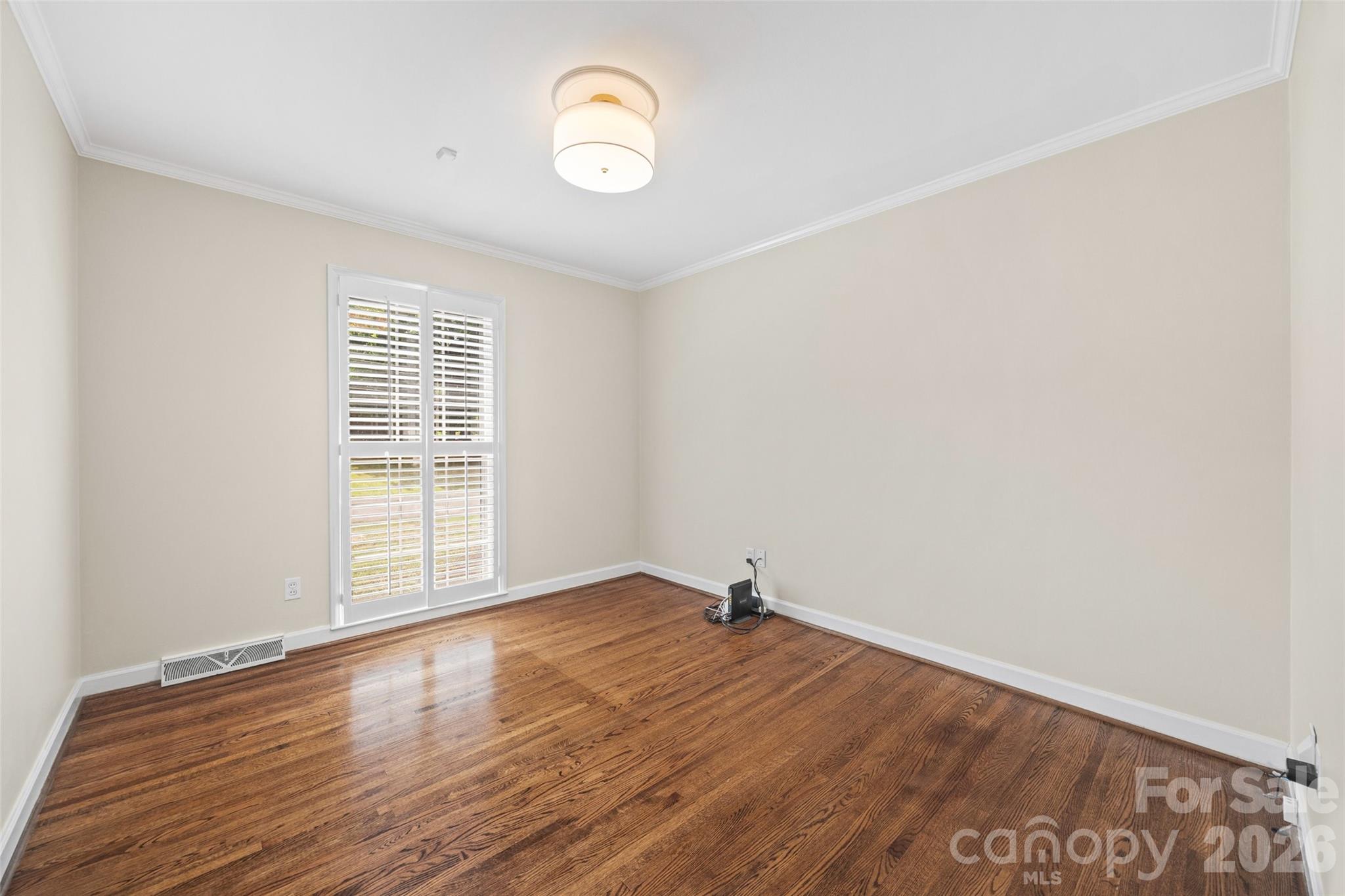 3826 Severn Avenue Property Photo 20