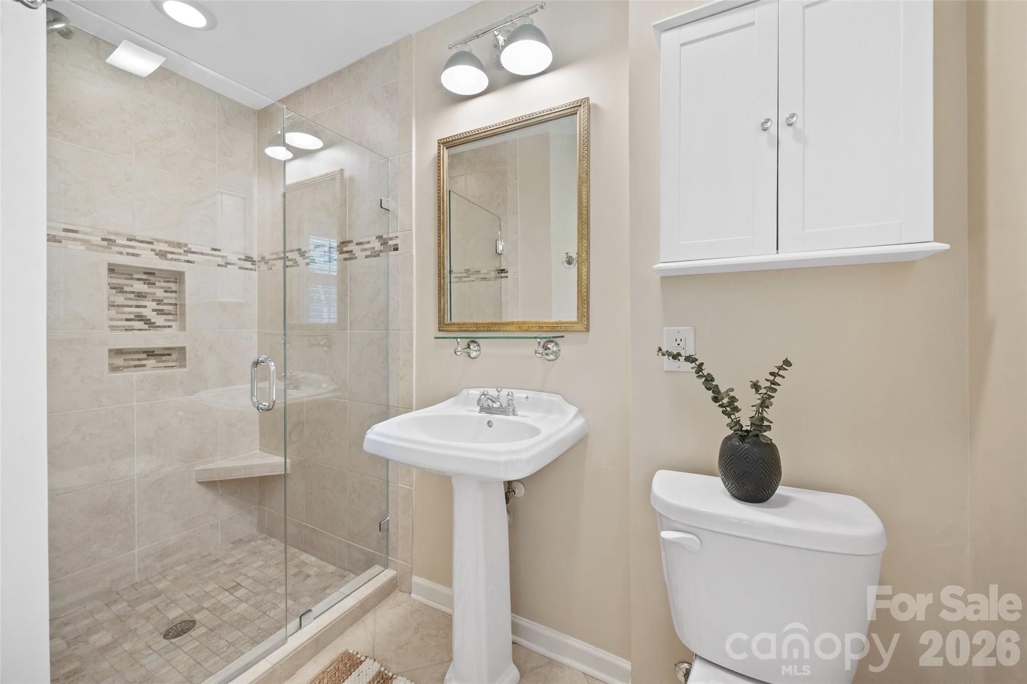 3826 Severn Avenue Property Photo 28