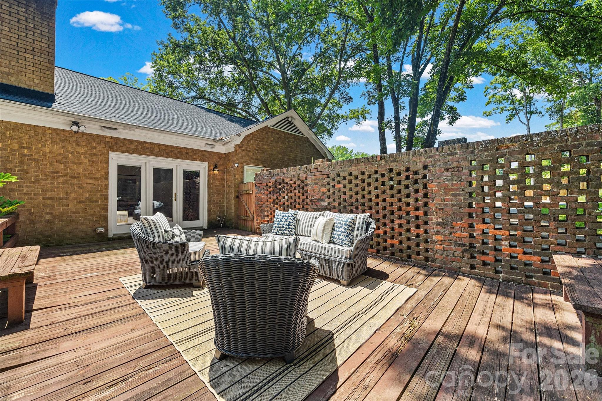 3826 Severn Avenue Property Photo 33