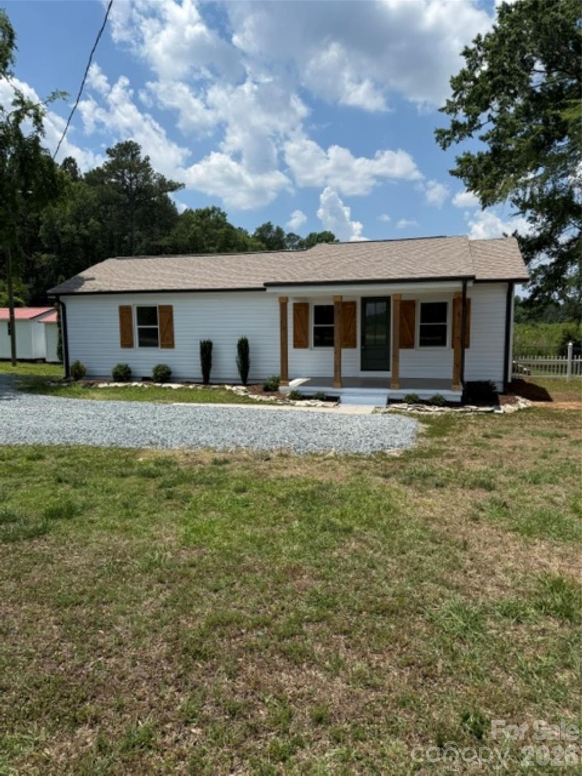 9697 Hwy 52 Highway Property Photo 1