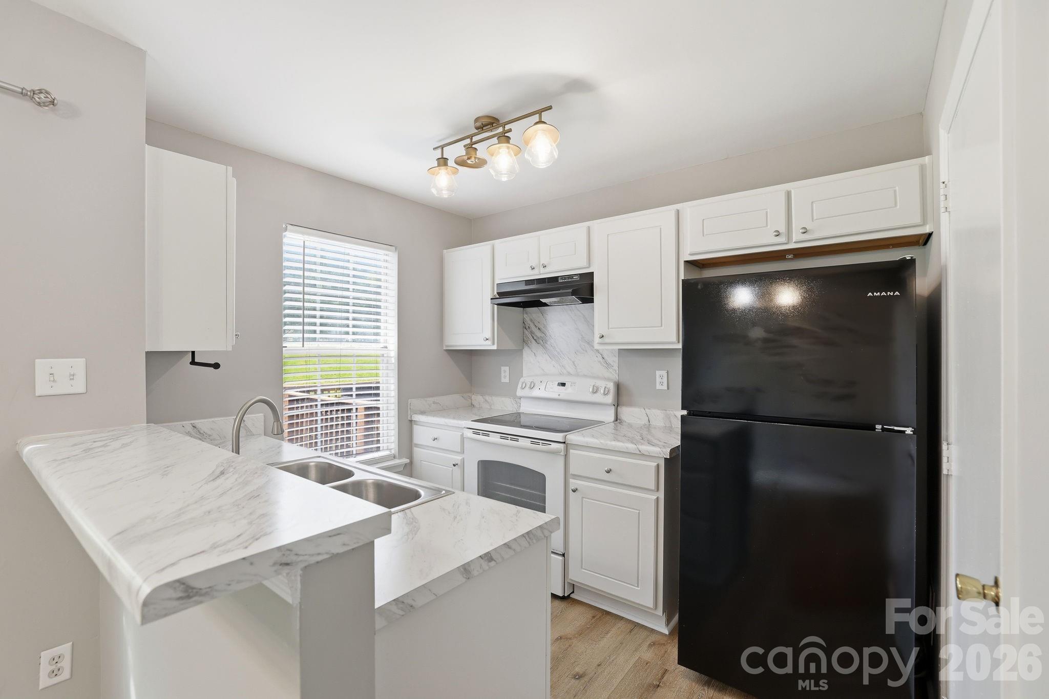 8237 Circle Tree Lane Property Photo 12