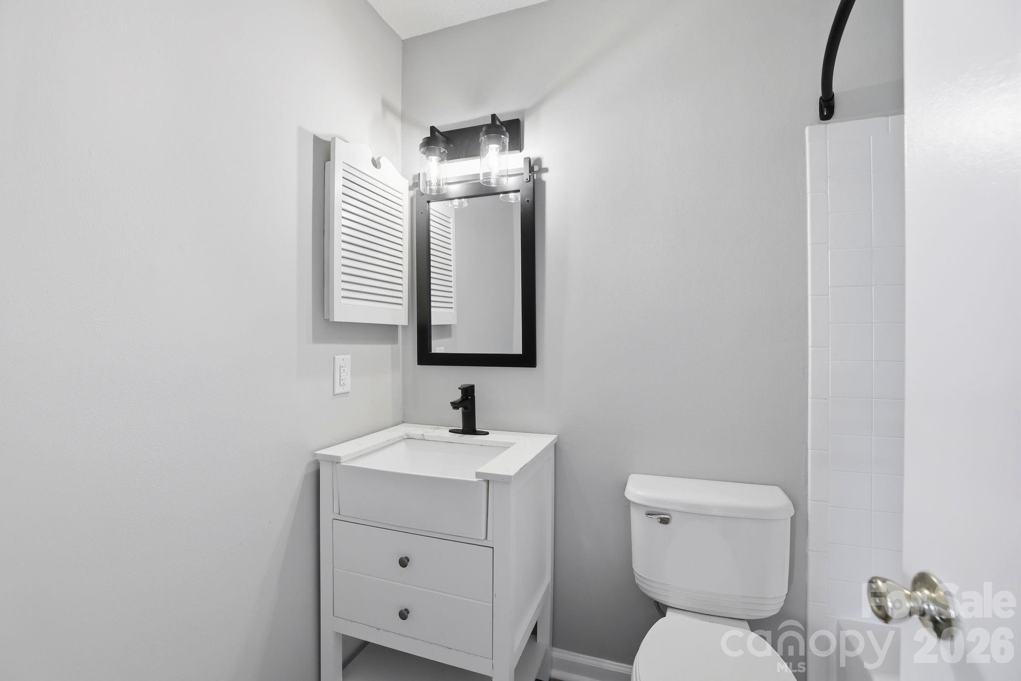 8237 Circle Tree Lane Property Photo 23