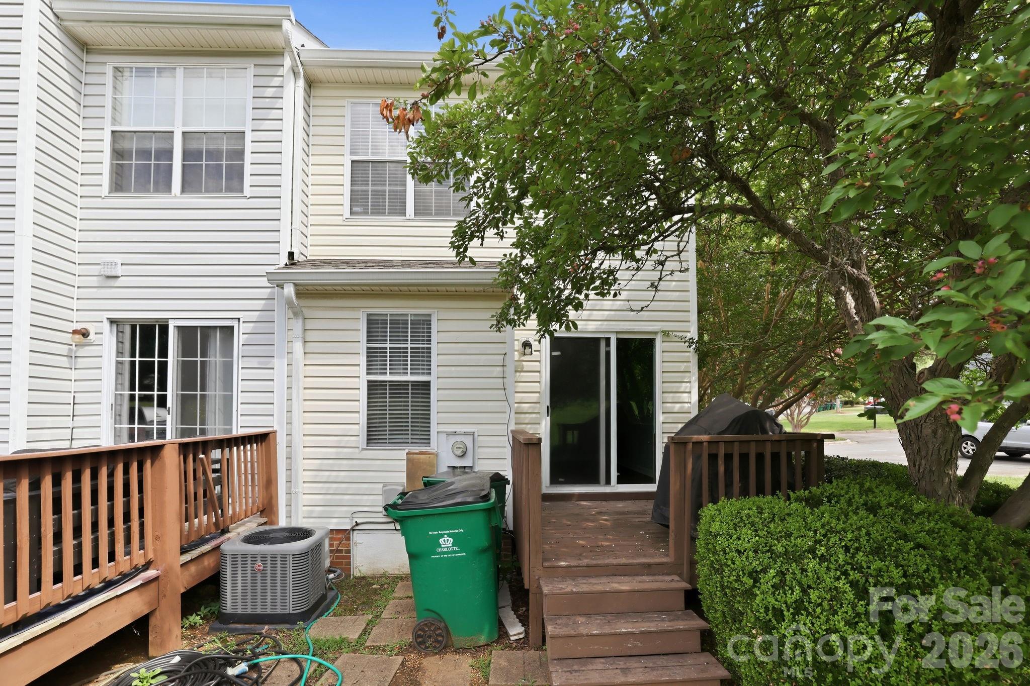 8237 Circle Tree Lane Property Photo 29