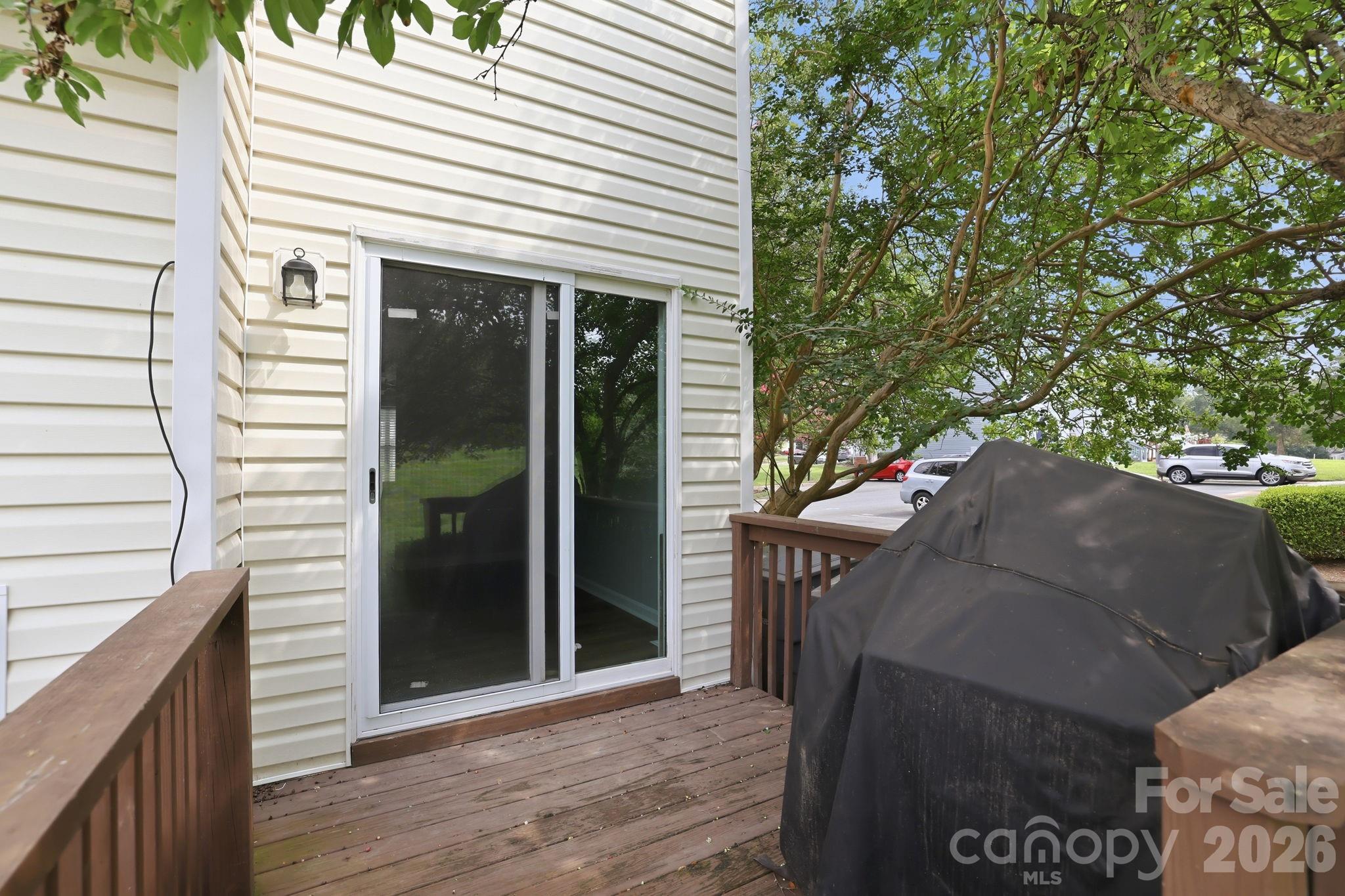 8237 Circle Tree Lane Property Photo 30