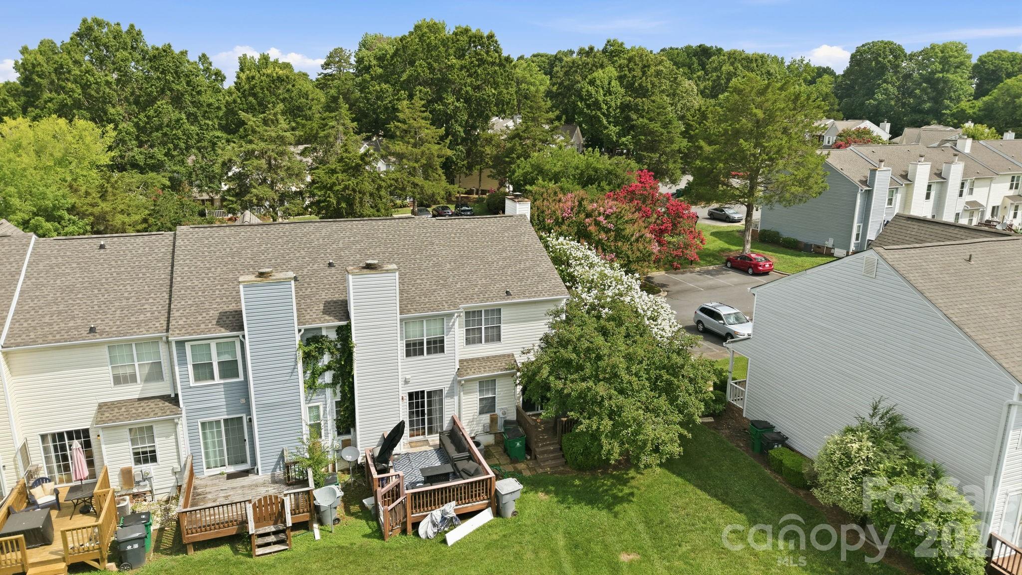 8237 Circle Tree Lane Property Photo 34