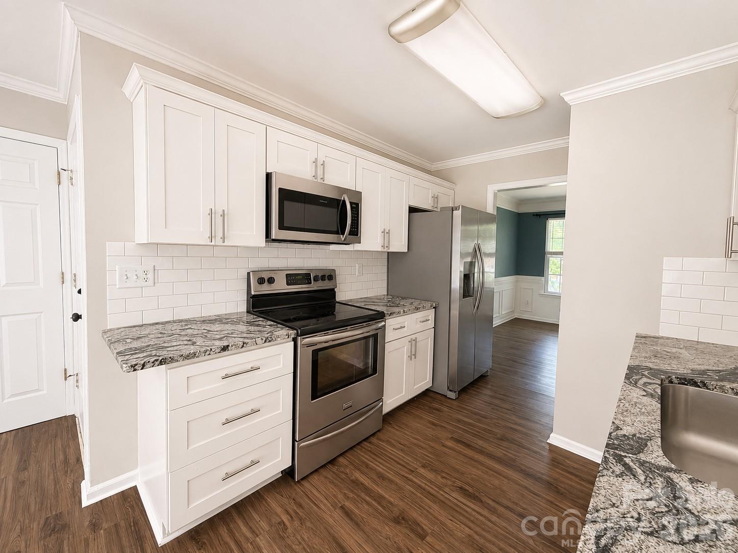 1525 Hawthorne Drive Property Photo 14