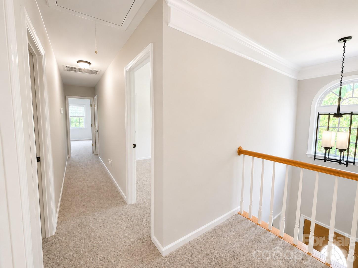 1525 Hawthorne Drive Property Photo 16