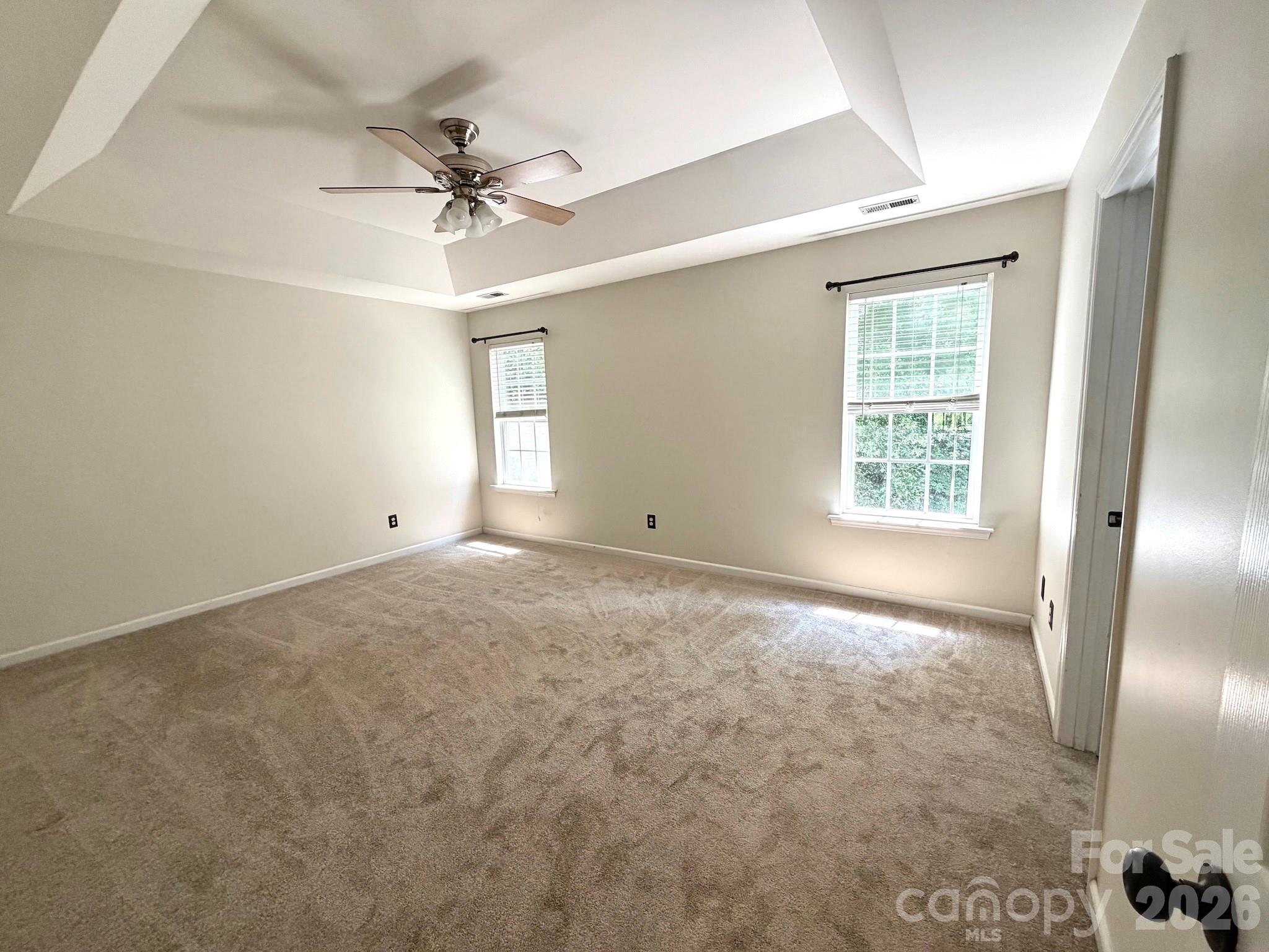 1525 Hawthorne Drive Property Photo 17