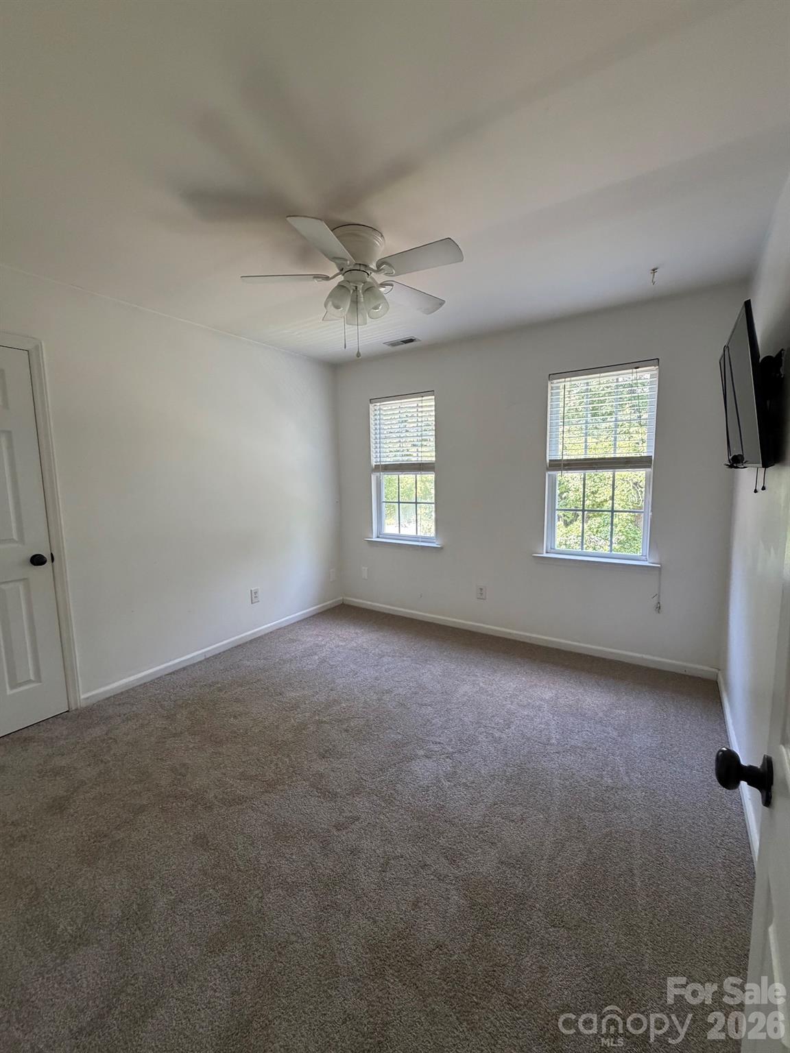 1525 Hawthorne Drive Property Photo 26