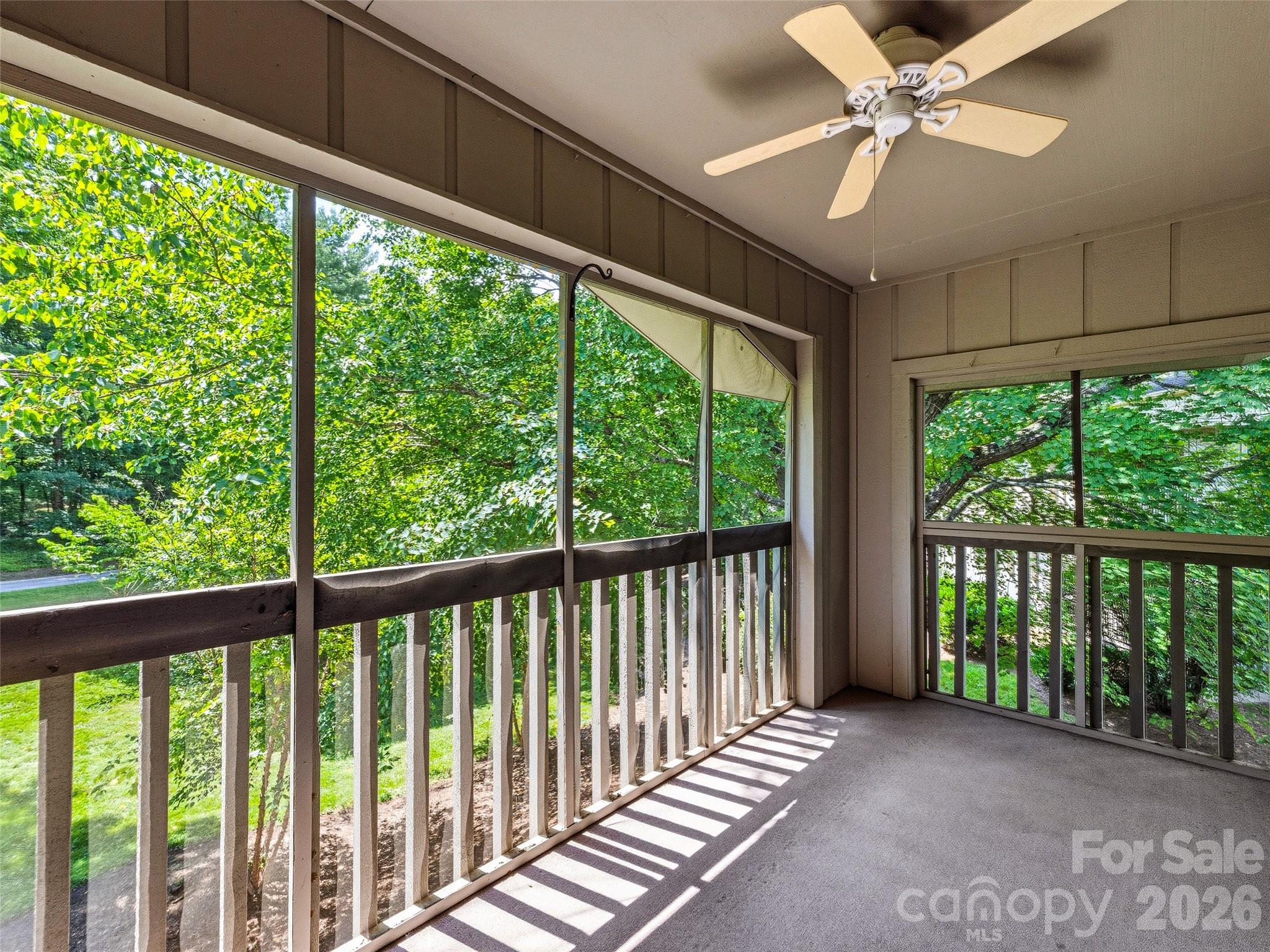 106 Abbey Circle Property Photo 9