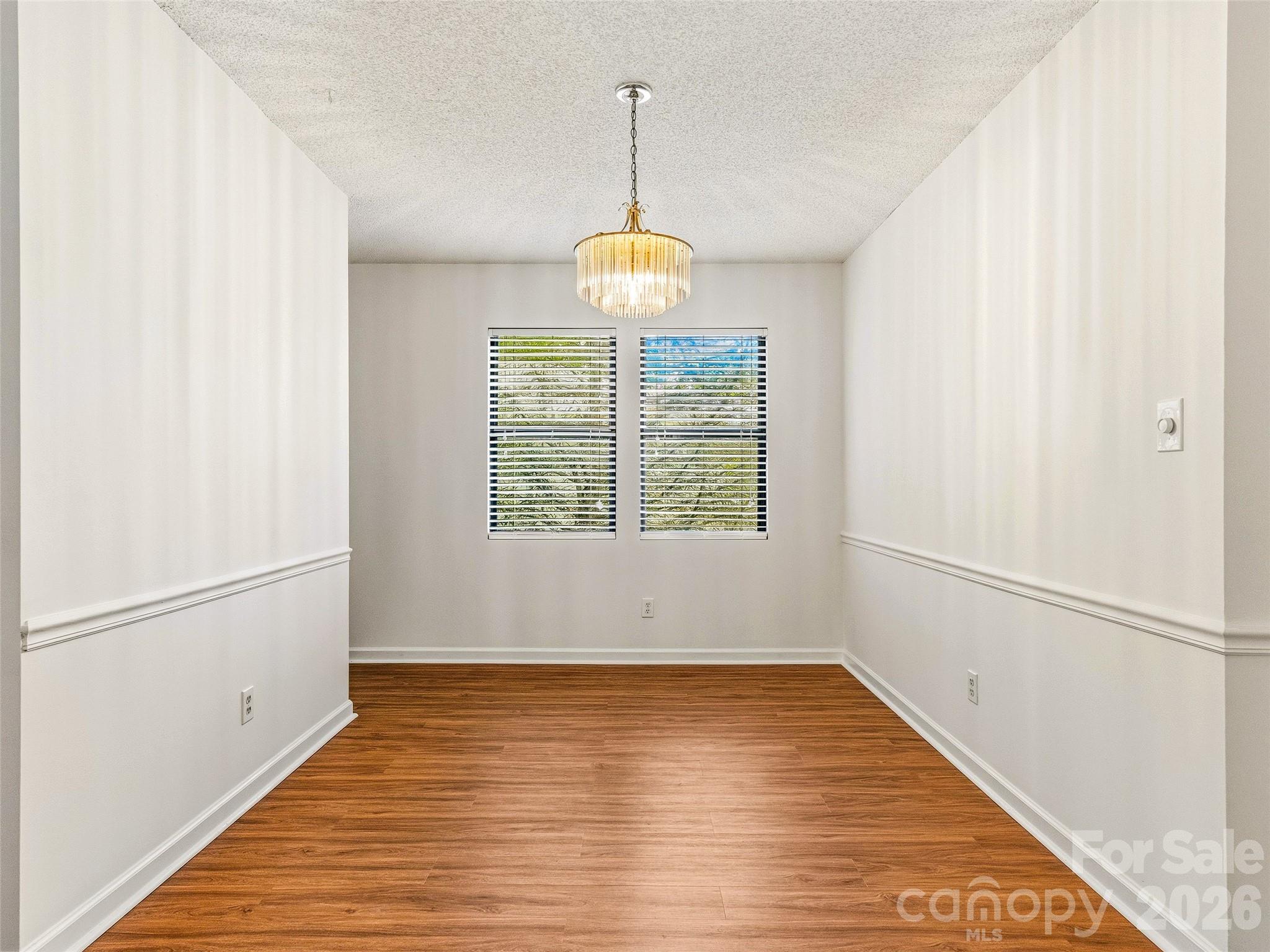 106 Abbey Circle Property Photo 17