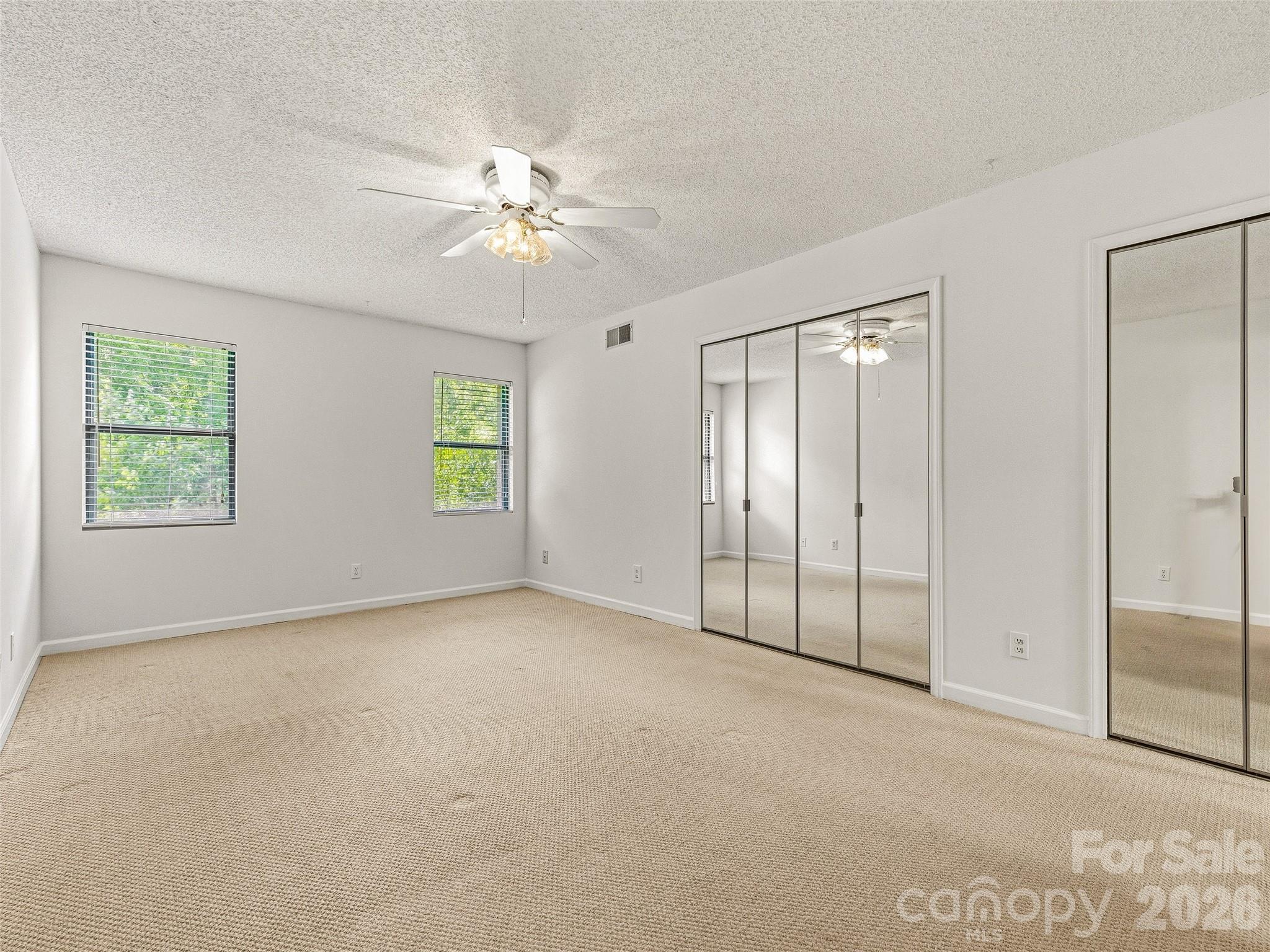 106 Abbey Circle Property Photo 21